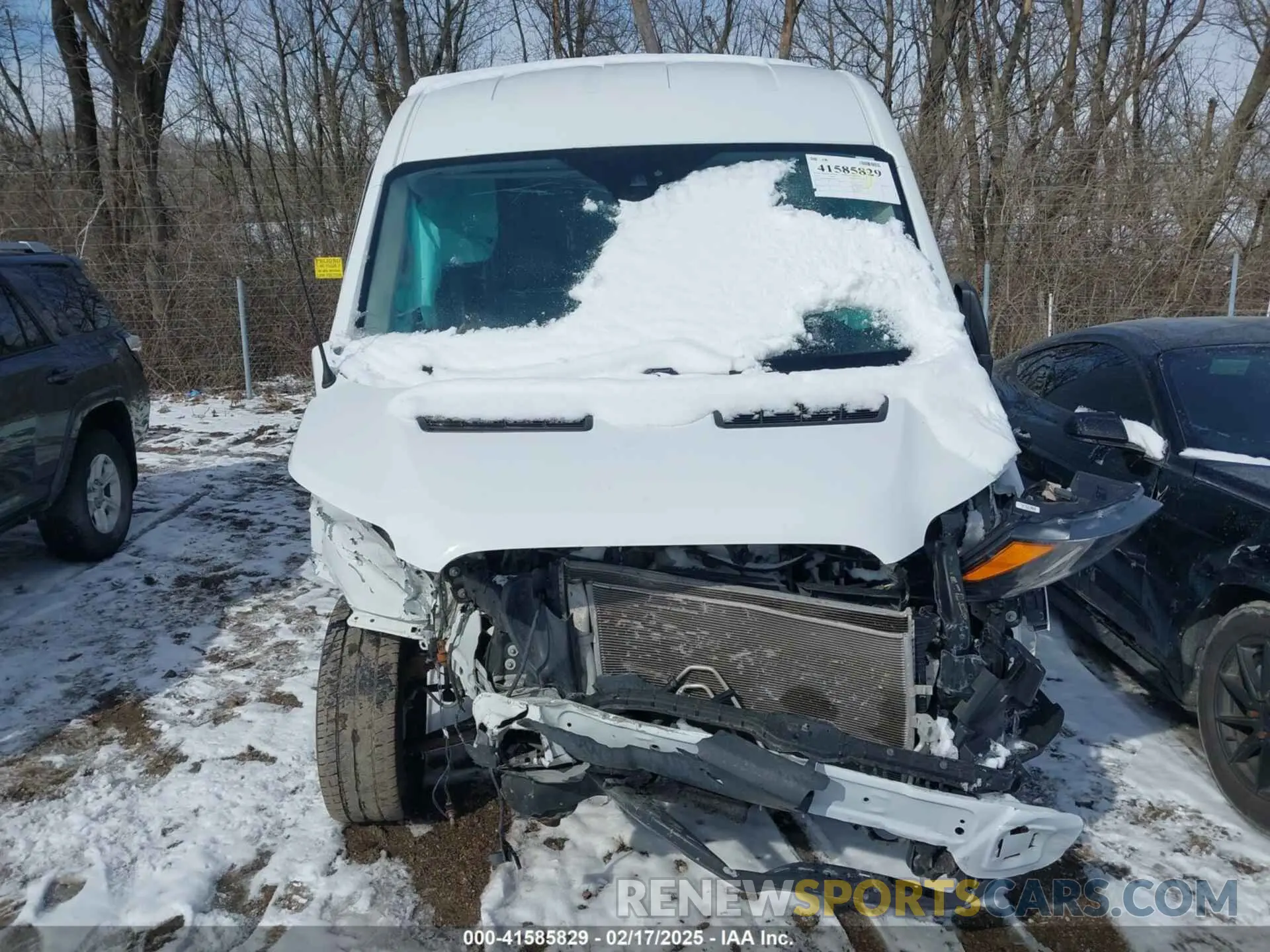 12 fotografías del automóvil dañado 1FTYR2CM0KKB45744 FORD TRANSIT-250 2019