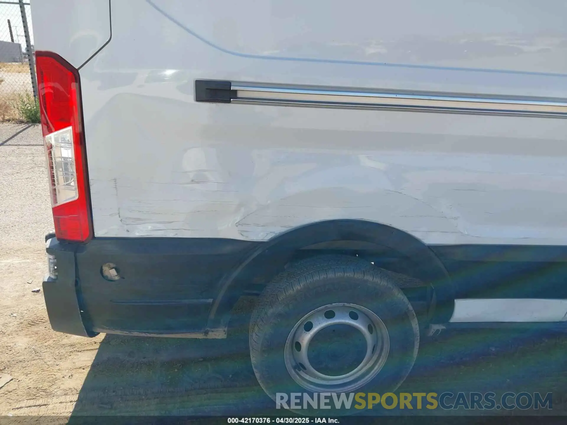 6 fotografías del automóvil dañado 1FTYR2CM0KKB83667 FORD TRANSIT-250 2019