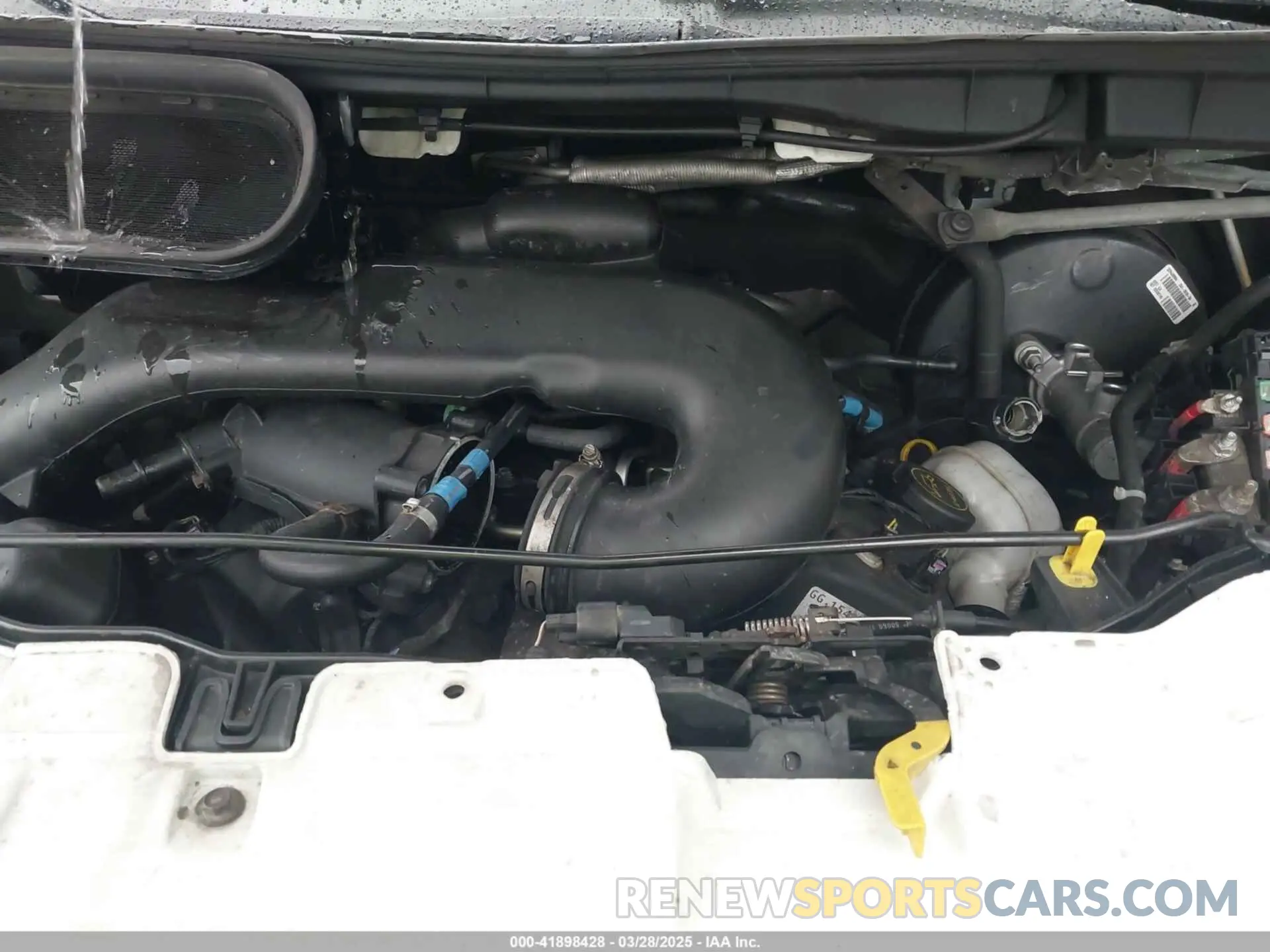 10 fotografías del automóvil dañado 1FTYR2CM1KKA10613 FORD TRANSIT-250 2019