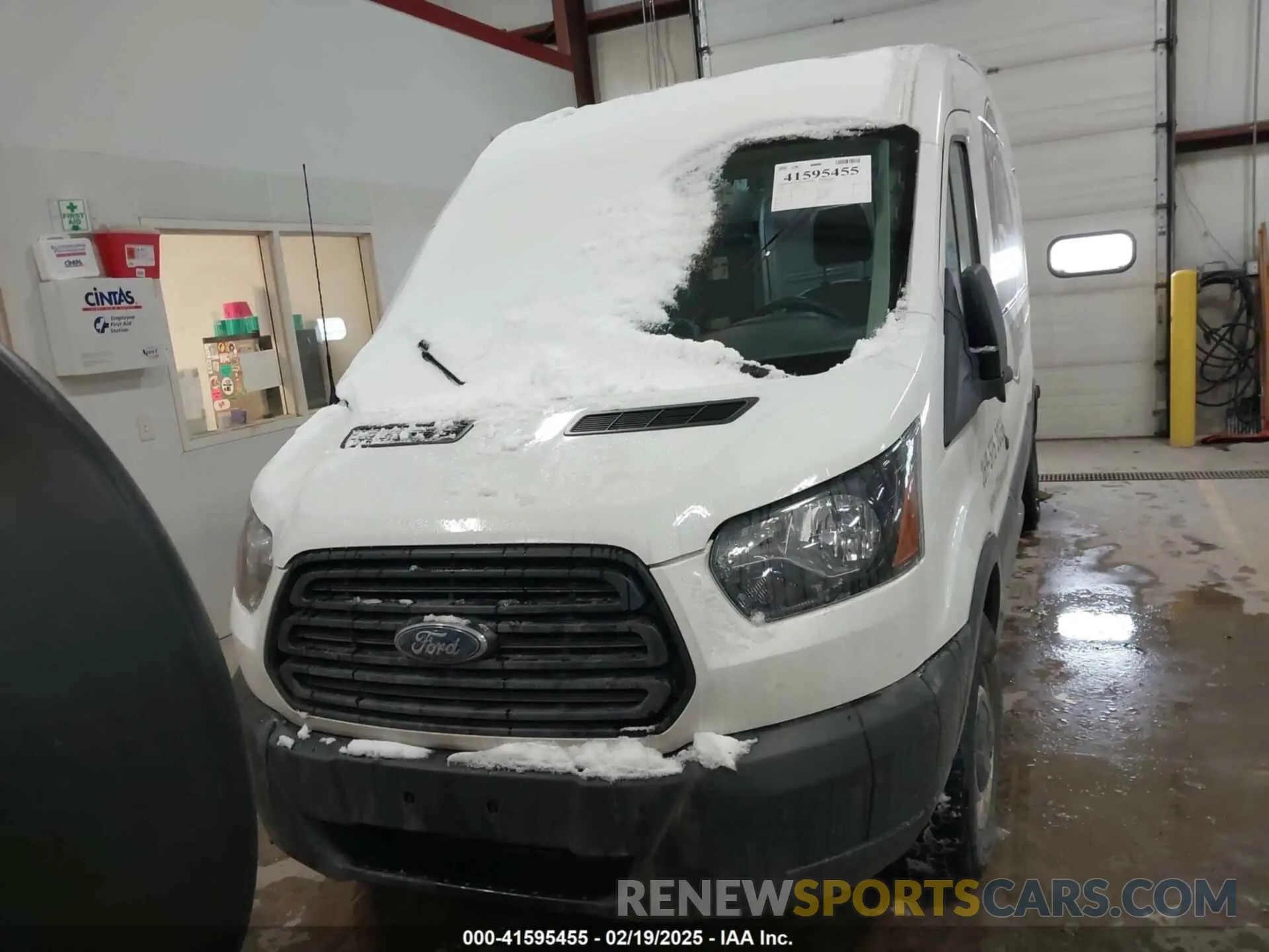 11 fotografías del automóvil dañado 1FTYR2CM4KKA35599 FORD TRANSIT-250 2019