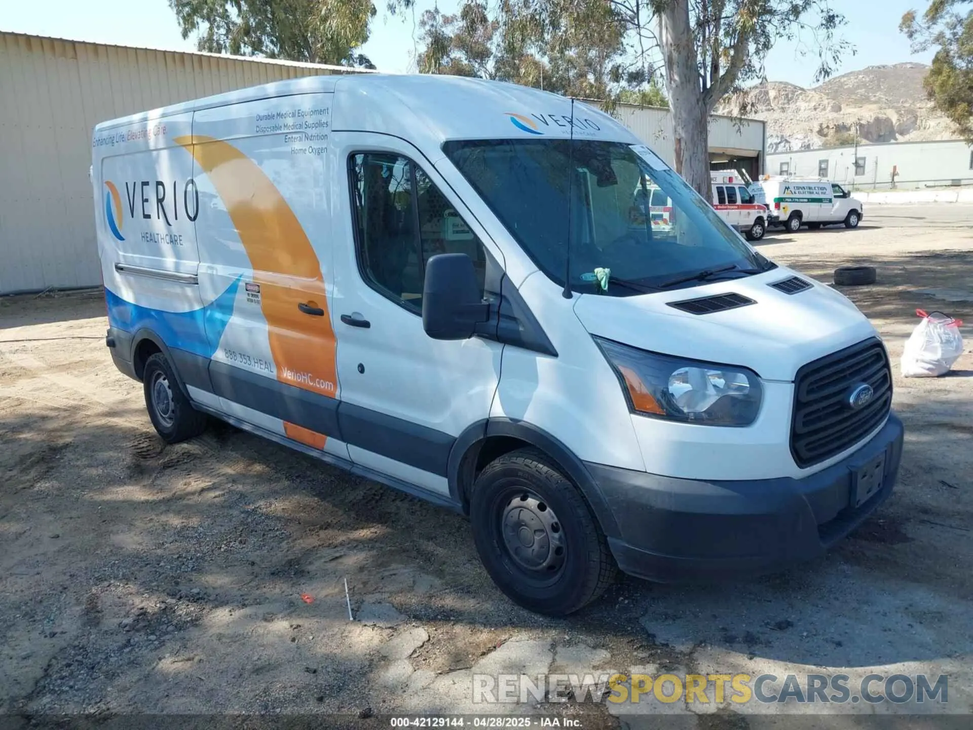 1 fotografías del automóvil dañado 1FTYR2CM5KKB19415 FORD TRANSIT-250 2019
