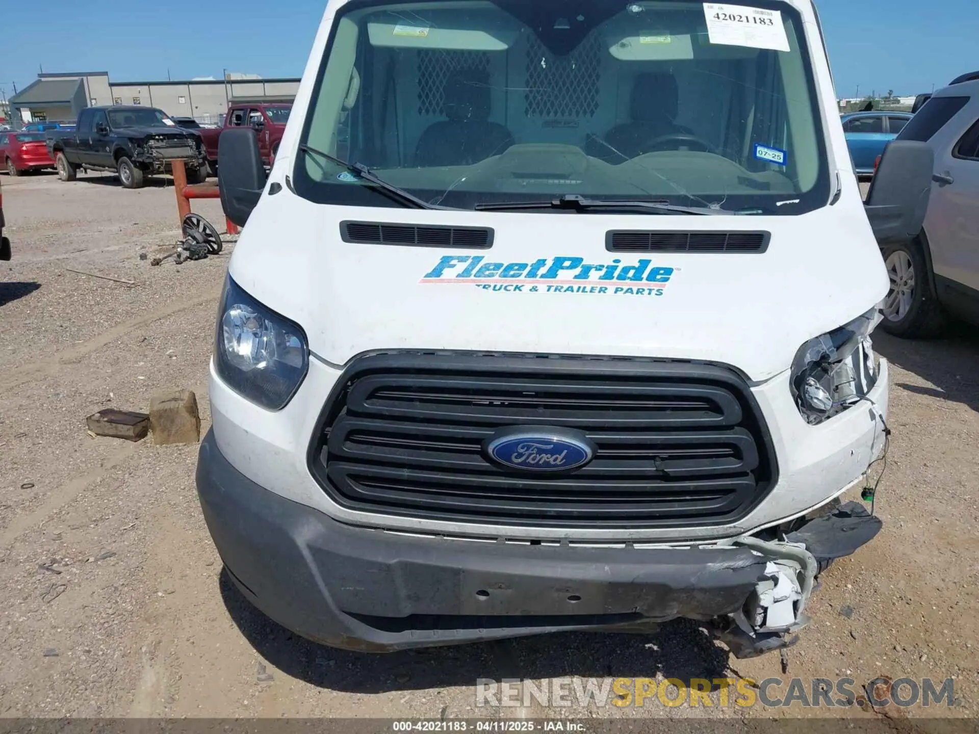 12 fotografías del automóvil dañado 1FTYR2CM6KKB19102 FORD TRANSIT-250 2019