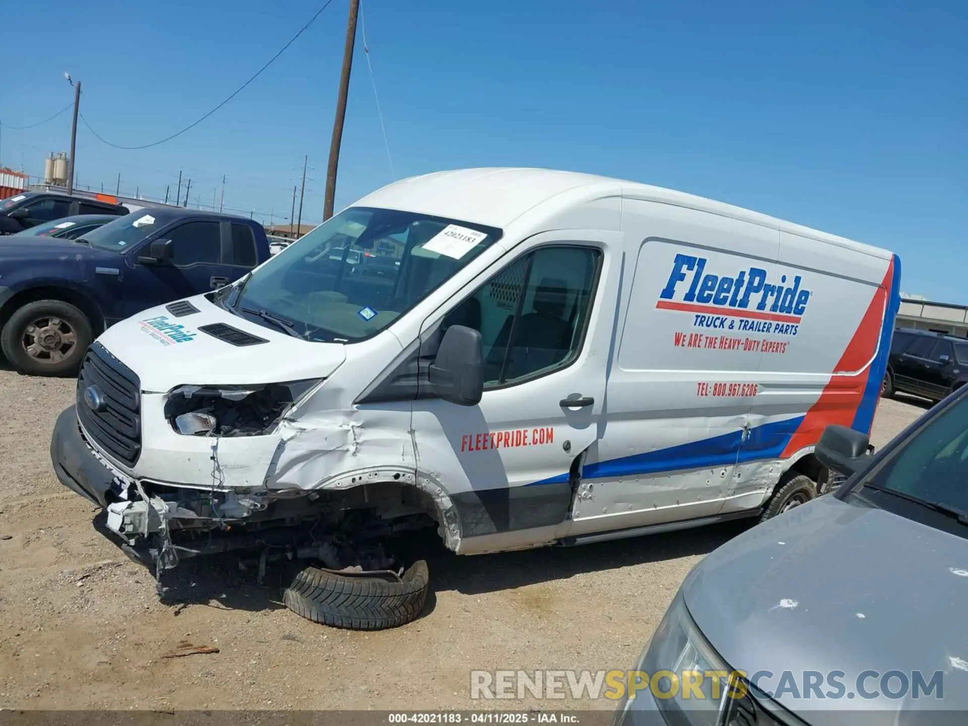 14 fotografías del automóvil dañado 1FTYR2CM6KKB19102 FORD TRANSIT-250 2019