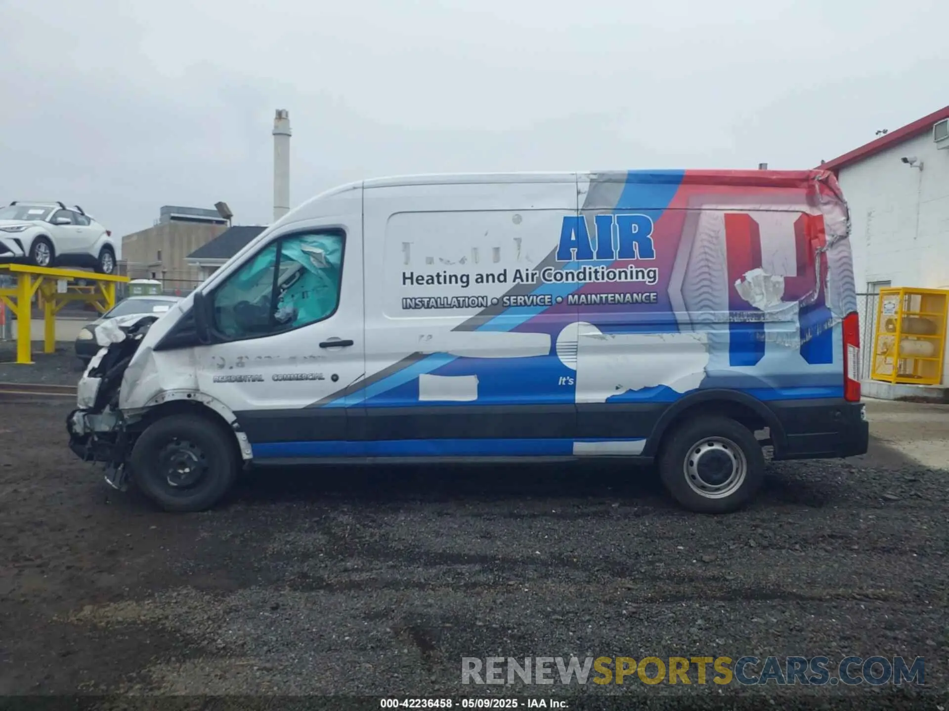 14 fotografías del automóvil dañado 1FTYR2CM8KKA85504 FORD TRANSIT-250 2019