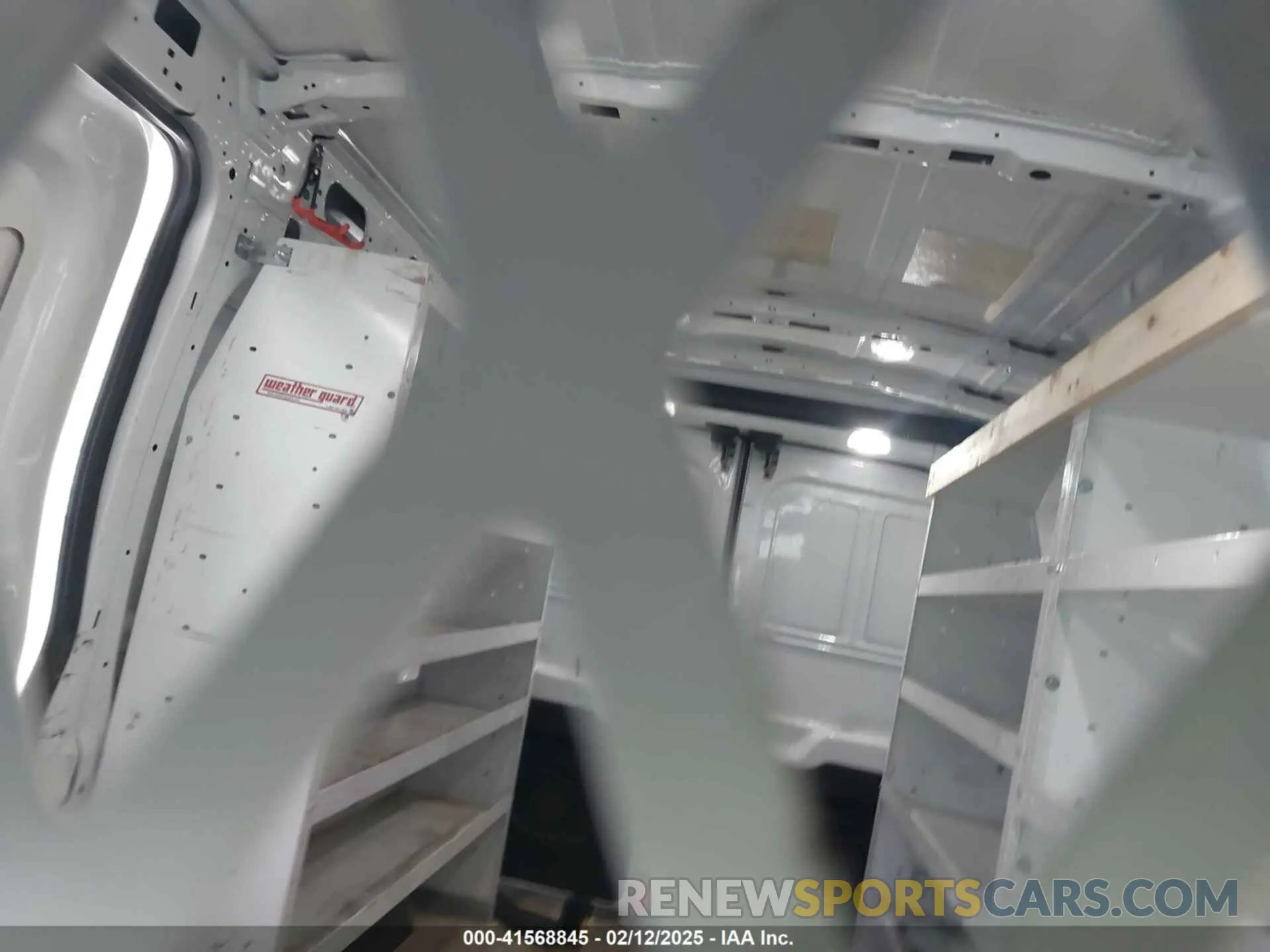 8 fotografías del automóvil dañado 1FTYR2CM9KKB38937 FORD TRANSIT-250 2019