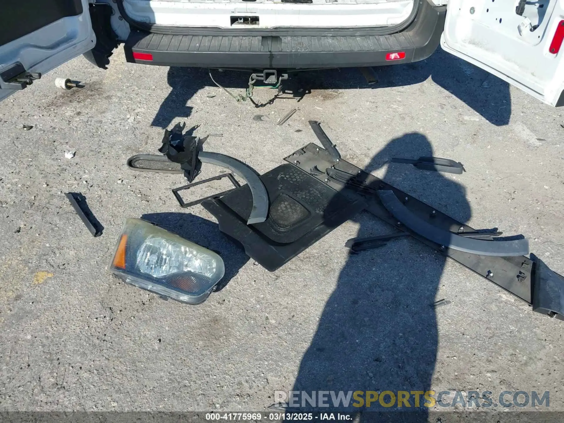 12 fotografías del automóvil dañado 1FTYR2XM3KKA50492 FORD TRANSIT-250 2019