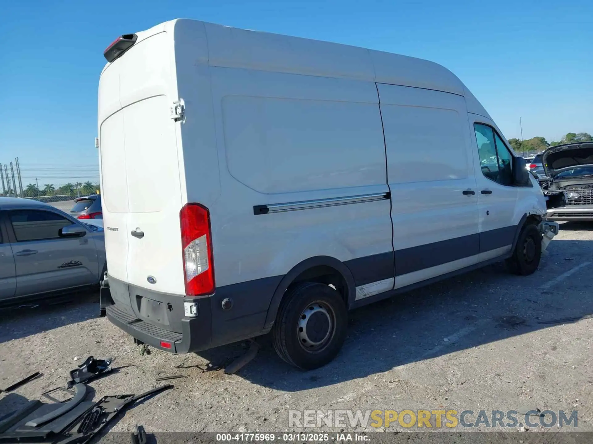 4 fotografías del automóvil dañado 1FTYR2XM3KKA50492 FORD TRANSIT-250 2019