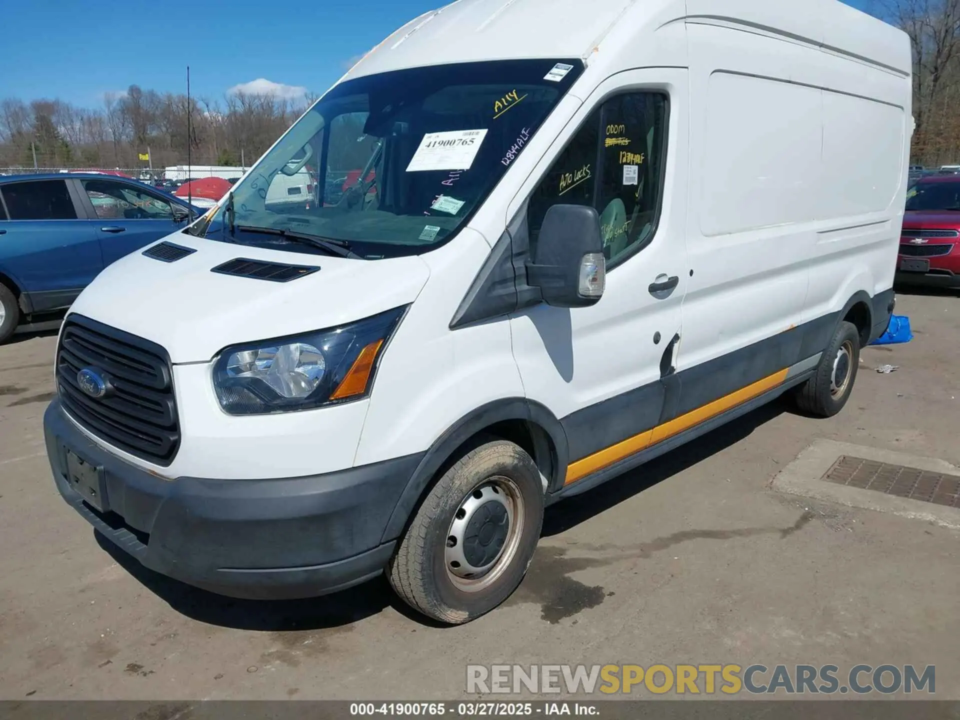 2 fotografías del automóvil dañado 1FTYR2XMXKKA45743 FORD TRANSIT-250 2019