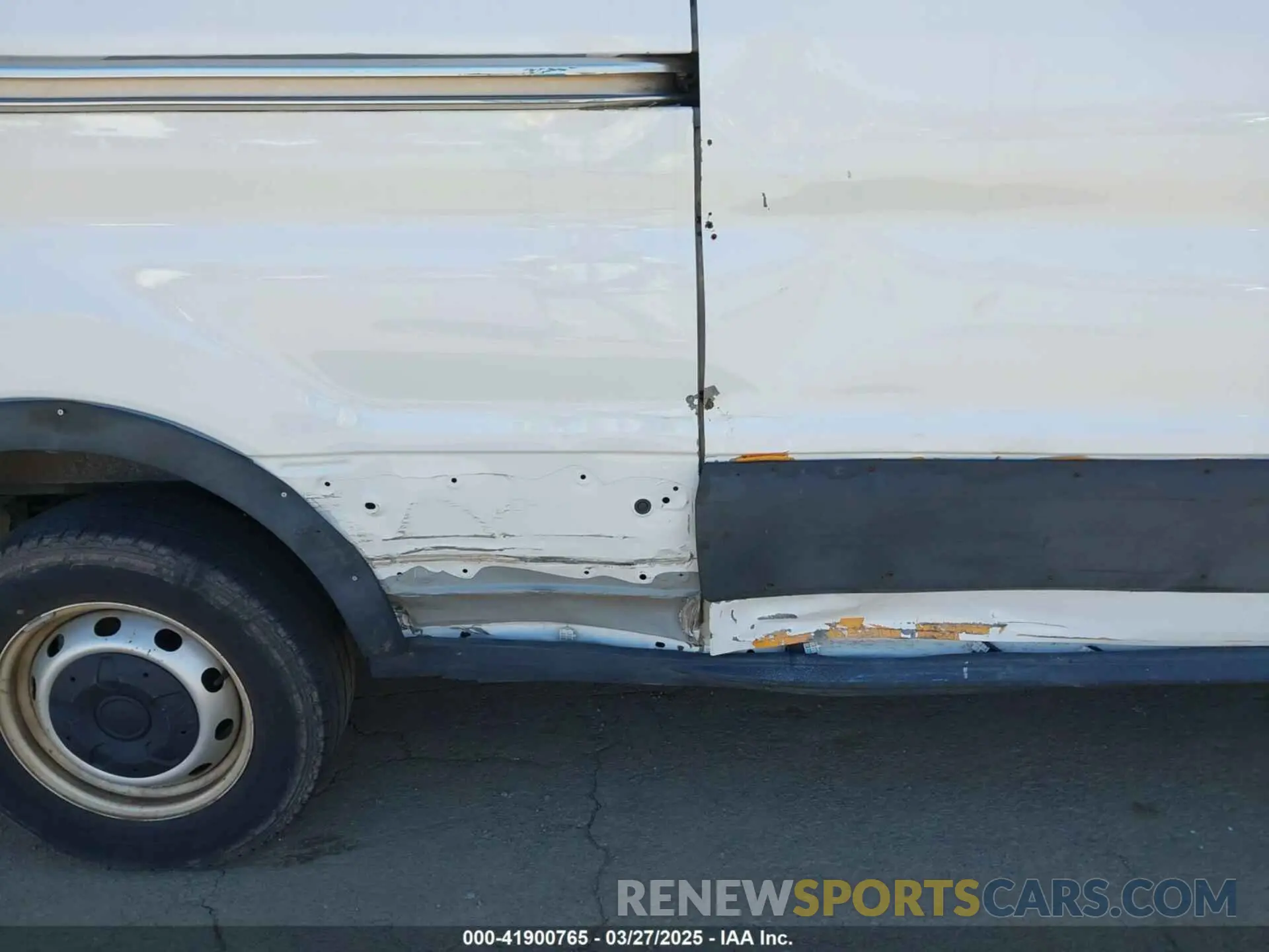 6 fotografías del automóvil dañado 1FTYR2XMXKKA45743 FORD TRANSIT-250 2019