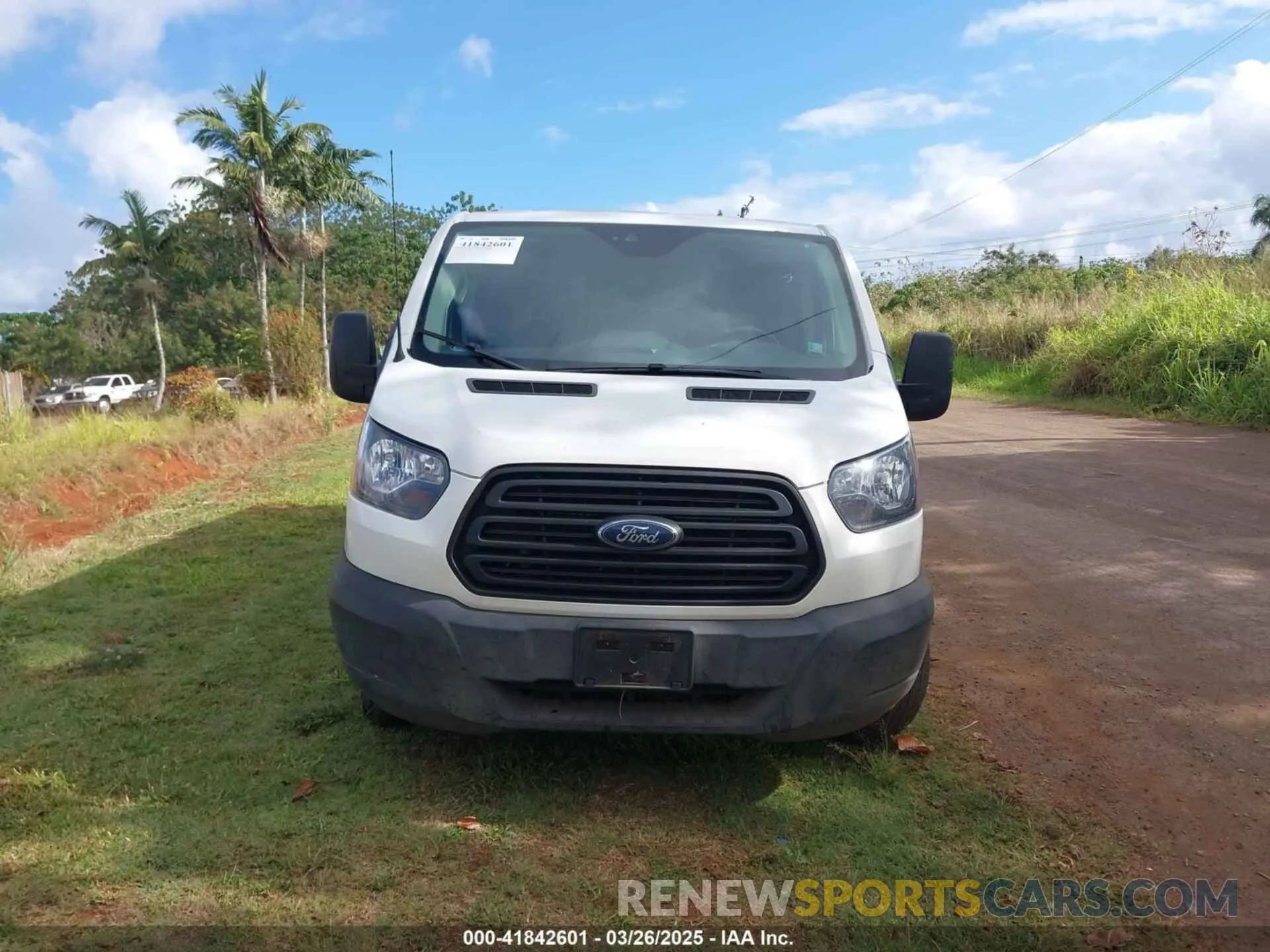 12 fotografías del automóvil dañado 1FTYR2YM4KKB79954 FORD TRANSIT-250 2019