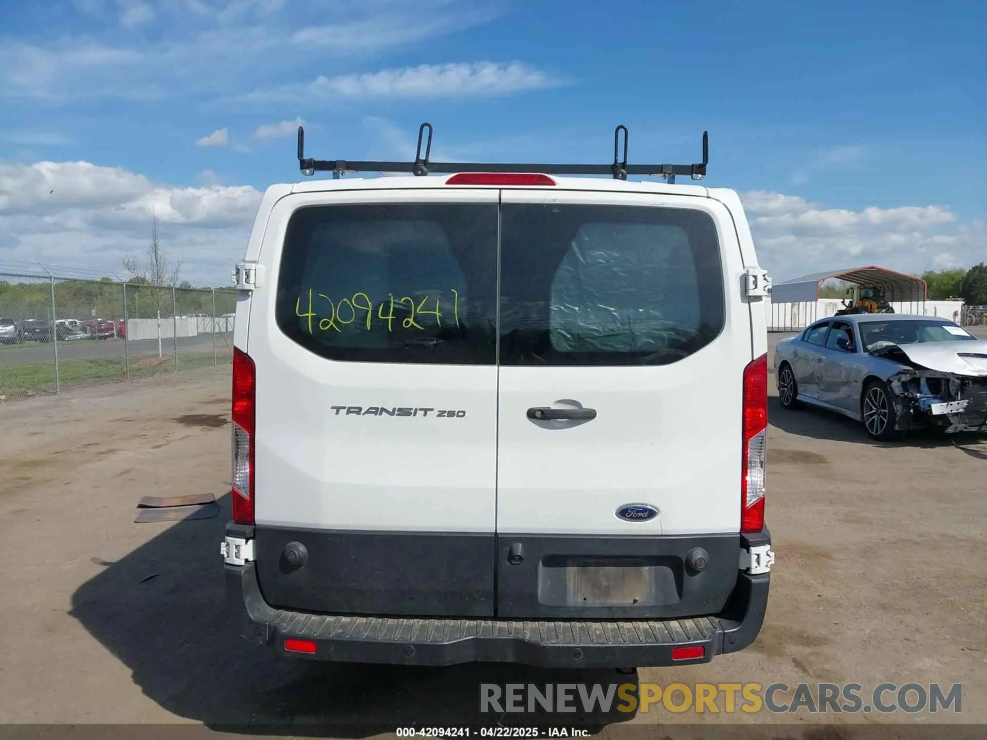 16 fotografías del automóvil dañado 1FTYR2ZM1KKA68132 FORD TRANSIT-250 2019