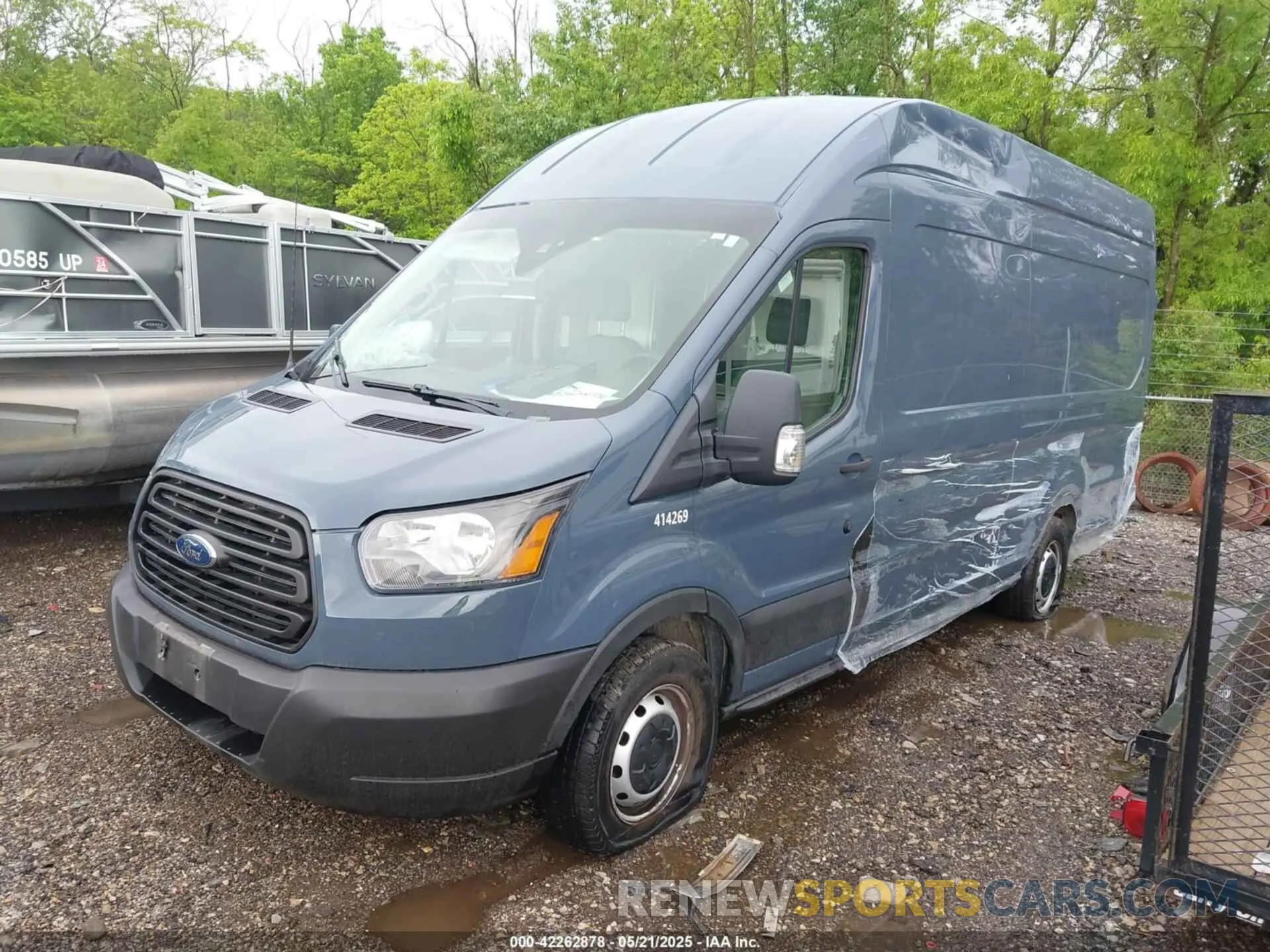 2 fotografías del automóvil dañado 1FTYR3XM5KKB49658 FORD TRANSIT-250 2019