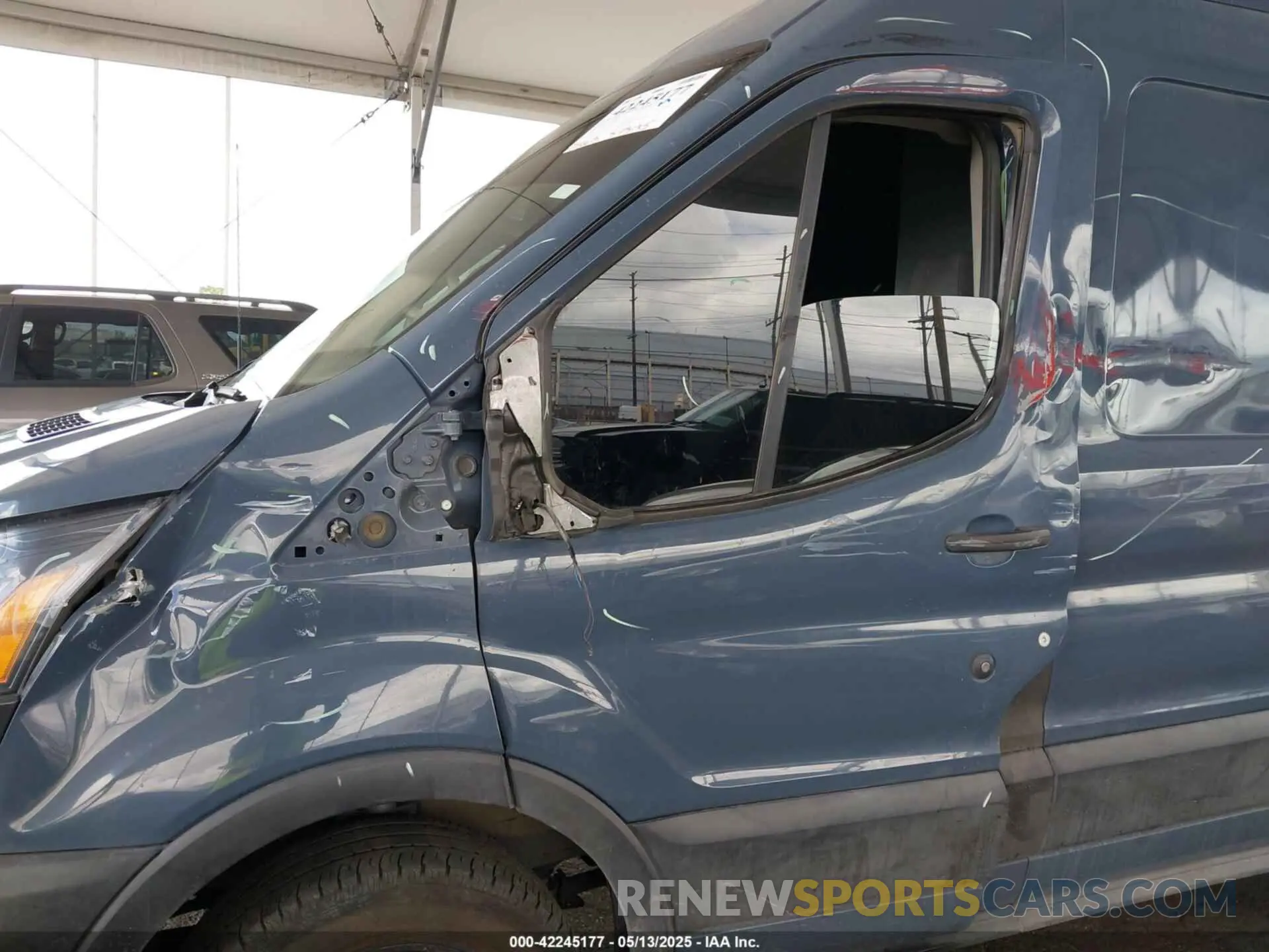 6 fotografías del automóvil dañado 1FTYR3XM5KKB78352 FORD TRANSIT-250 2019