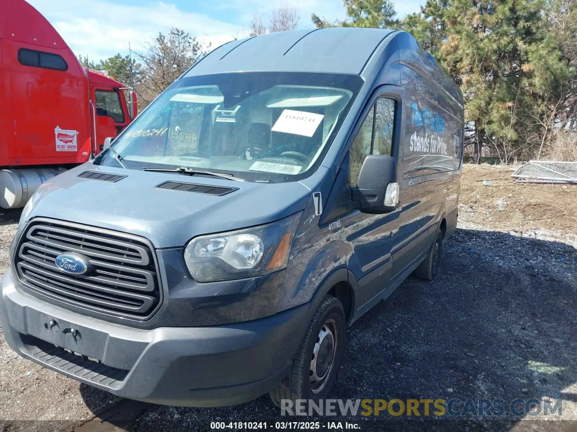 2 fotografías del automóvil dañado 1FTYR3XMXKKA97928 FORD TRANSIT-250 2019