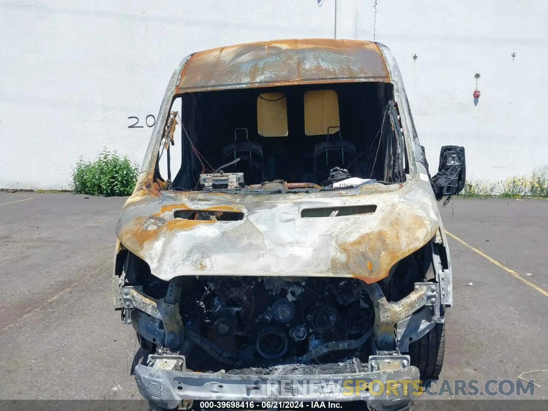 6 fotografías del automóvil dañado 1FTBR1C80LKA75599 FORD TRANSIT-250 2020