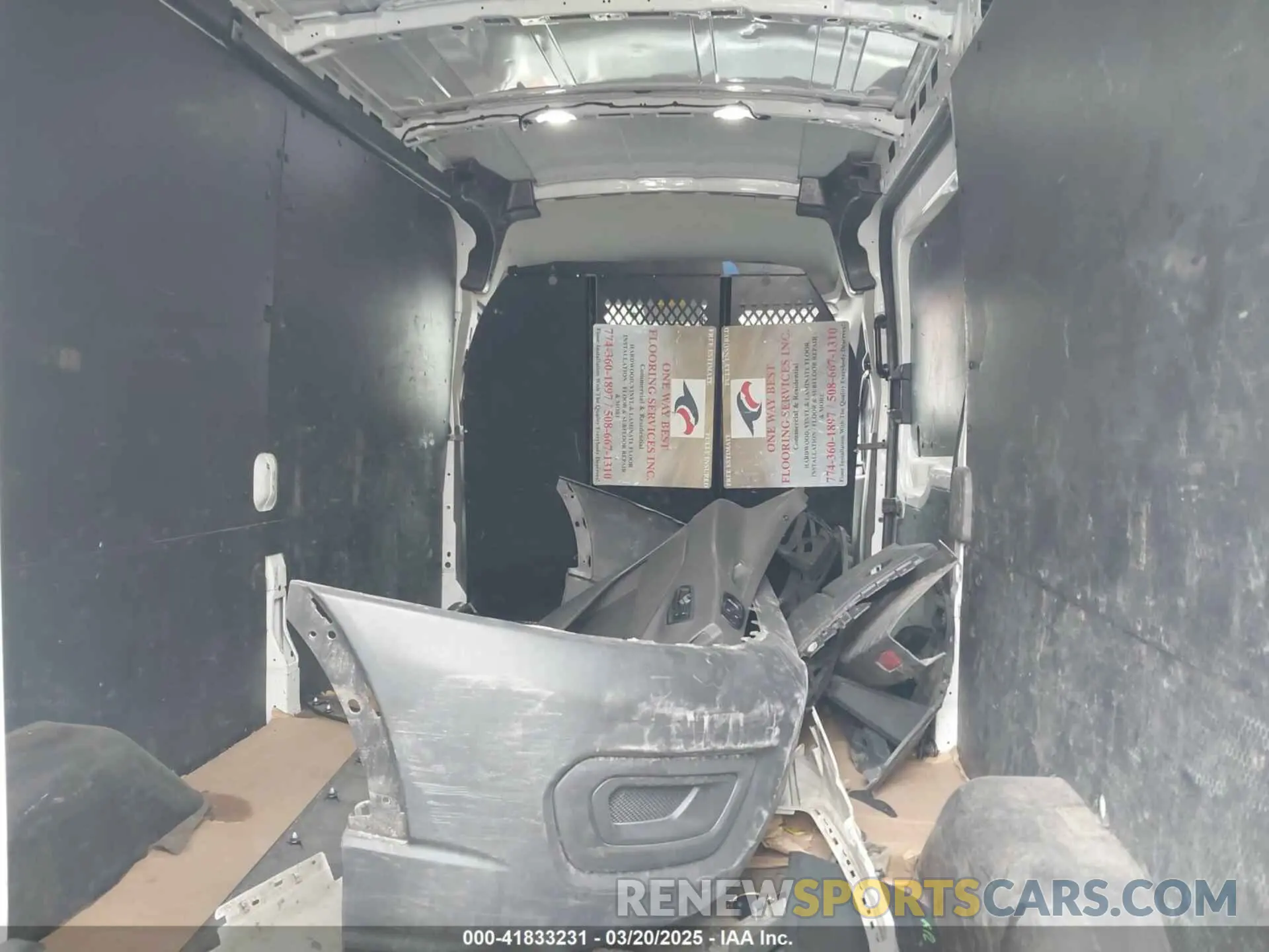 8 fotografías del automóvil dañado 1FTBR1C82LKA10849 FORD TRANSIT-250 2020