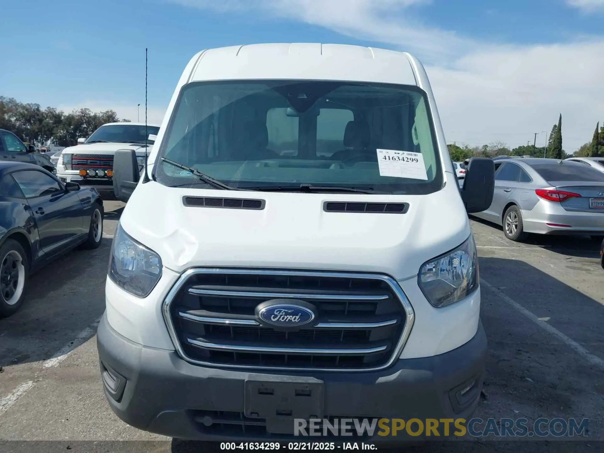 12 fotografías del automóvil dañado 1FTBR1C83LKB11124 FORD TRANSIT-250 2020