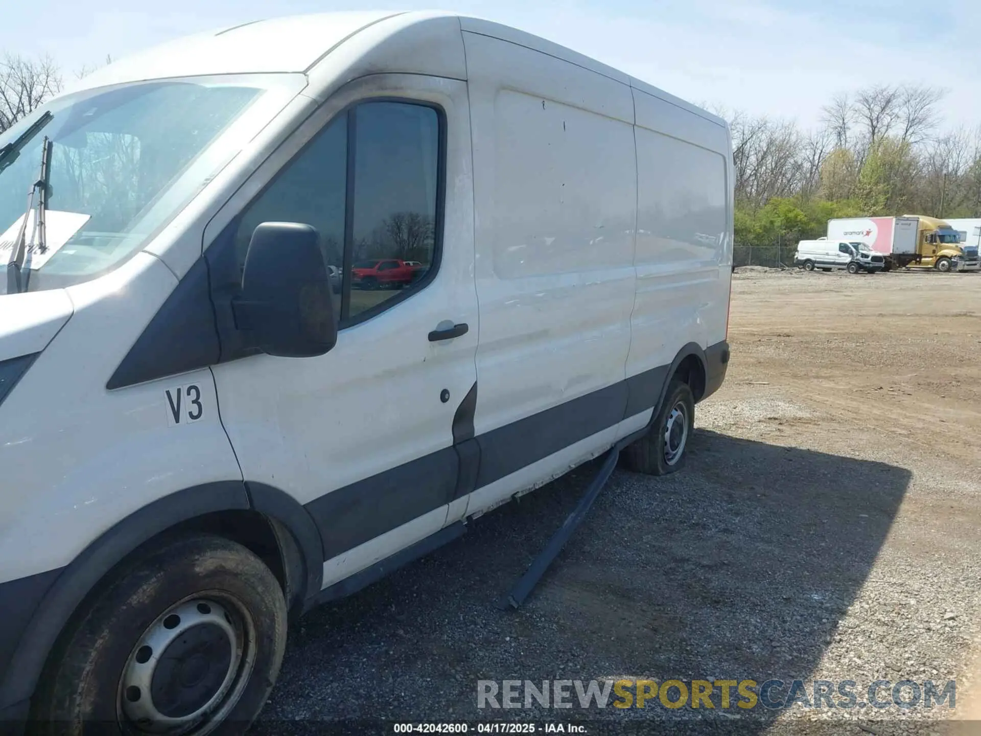 6 fotografías del automóvil dañado 1FTBR1C85LKA81267 FORD TRANSIT-250 2020