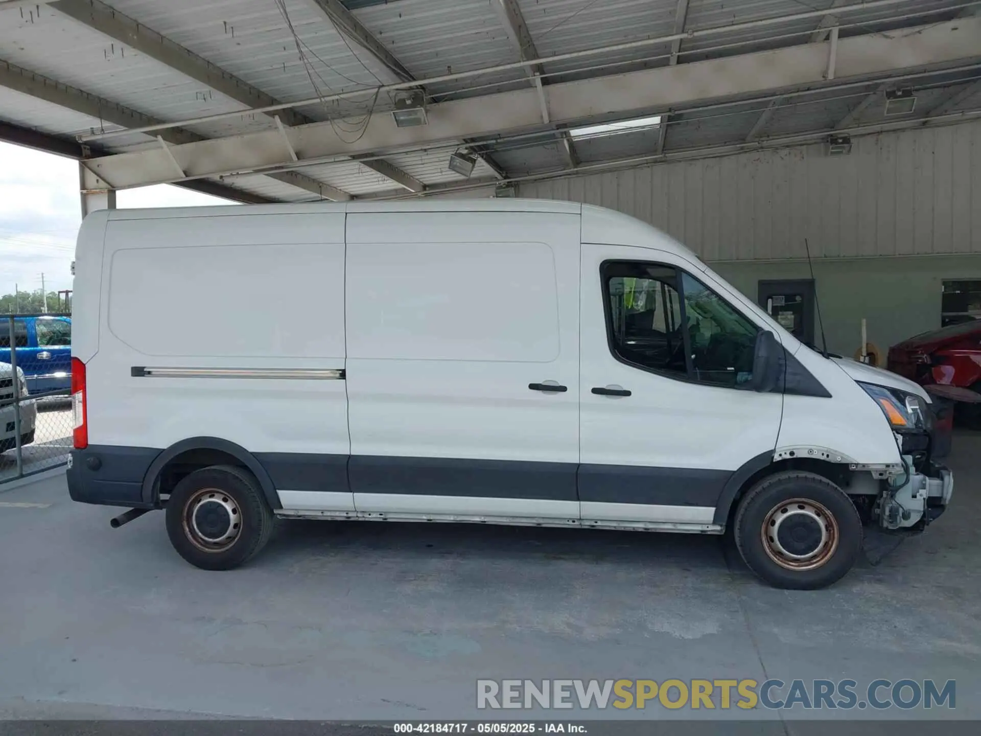 14 fotografías del automóvil dañado 1FTBR1C87LKA52224 FORD TRANSIT-250 2020