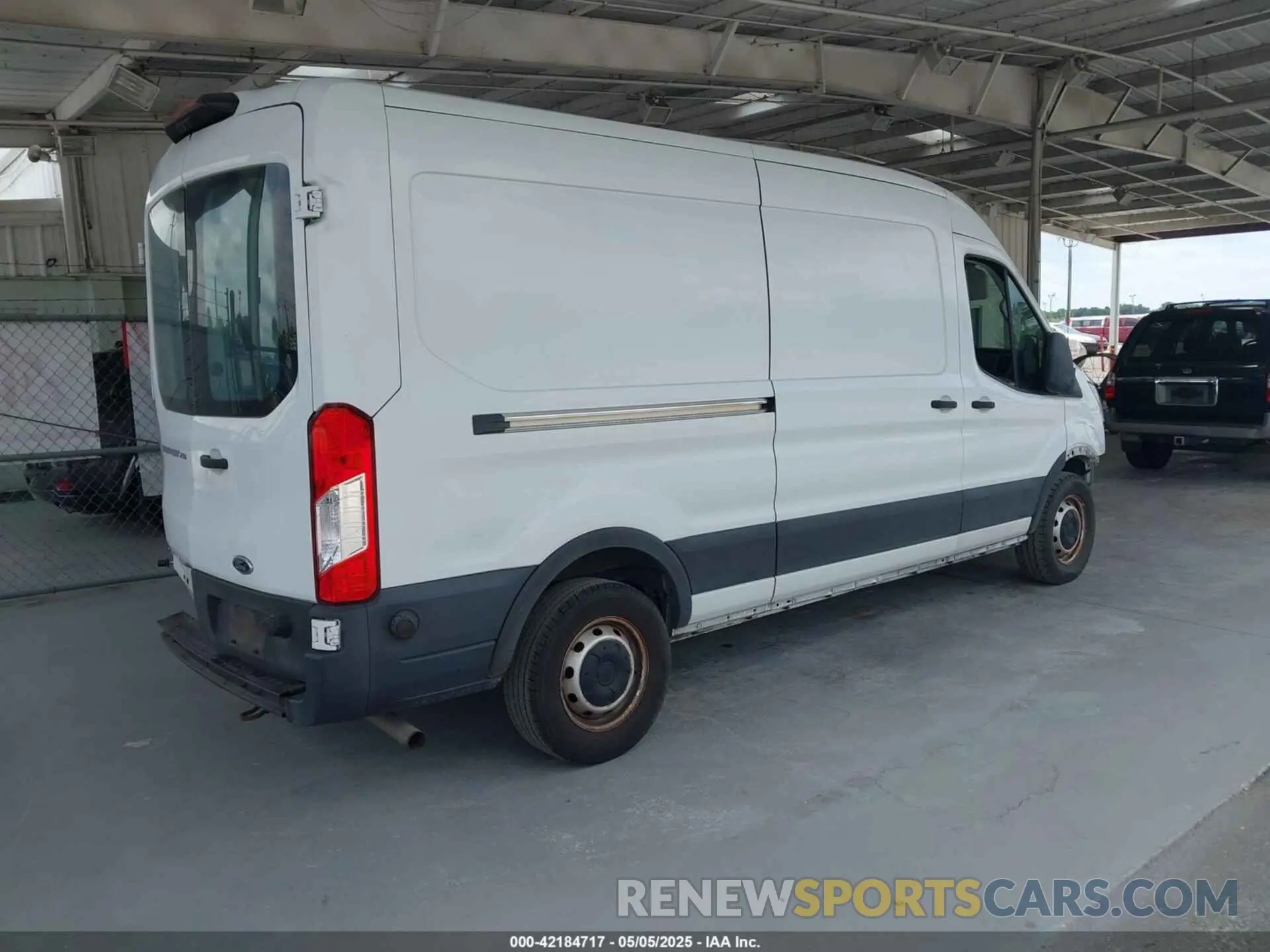 4 fotografías del automóvil dañado 1FTBR1C87LKA52224 FORD TRANSIT-250 2020