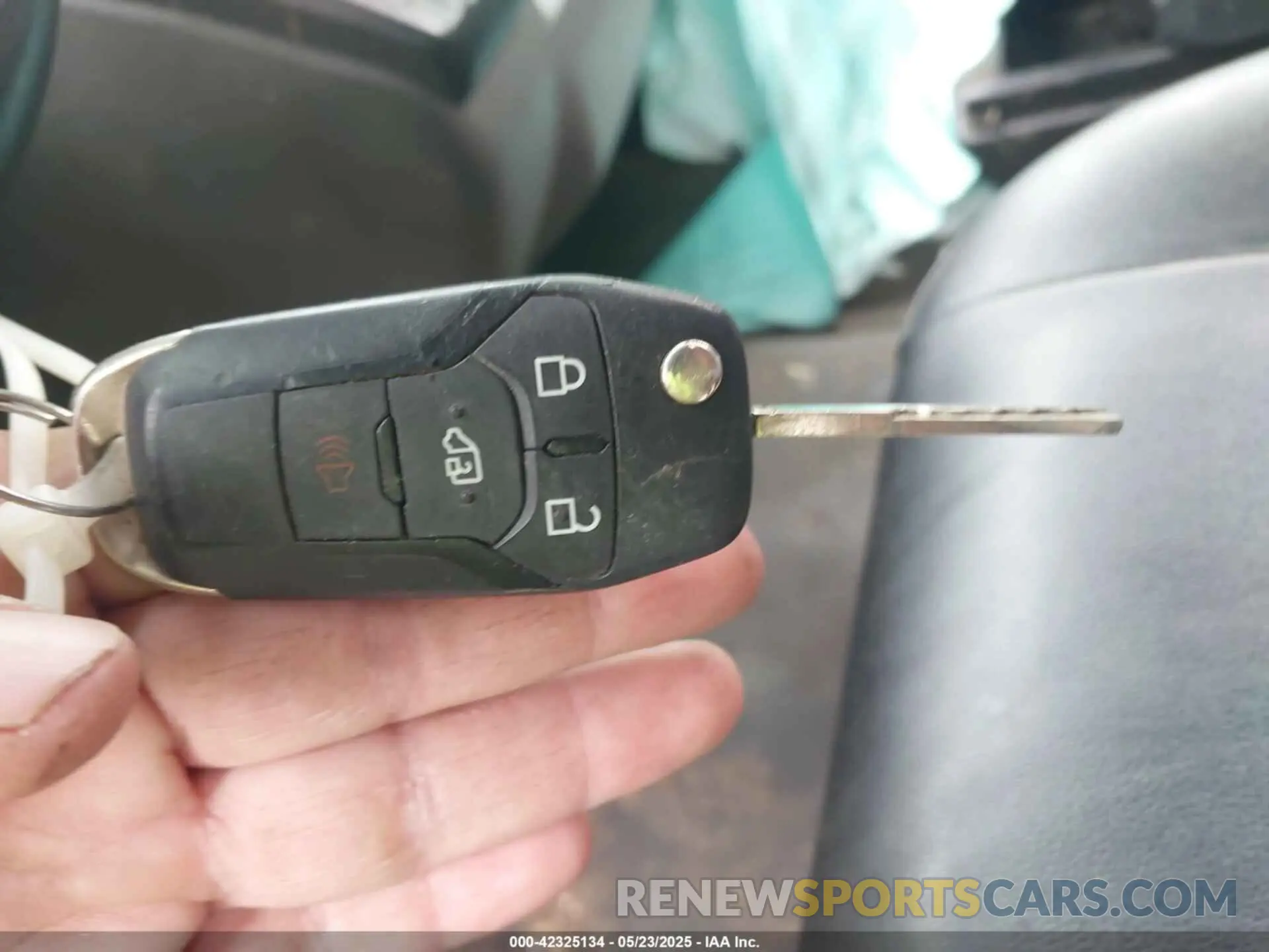 11 fotografías del automóvil dañado 1FTBR1C89LKA29687 FORD TRANSIT-250 2020