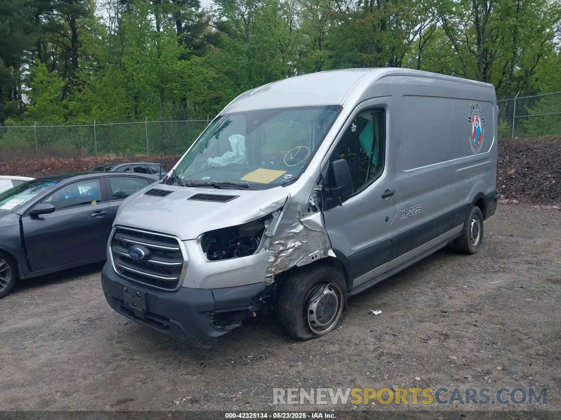 2 fotografías del automóvil dañado 1FTBR1C89LKA29687 FORD TRANSIT-250 2020
