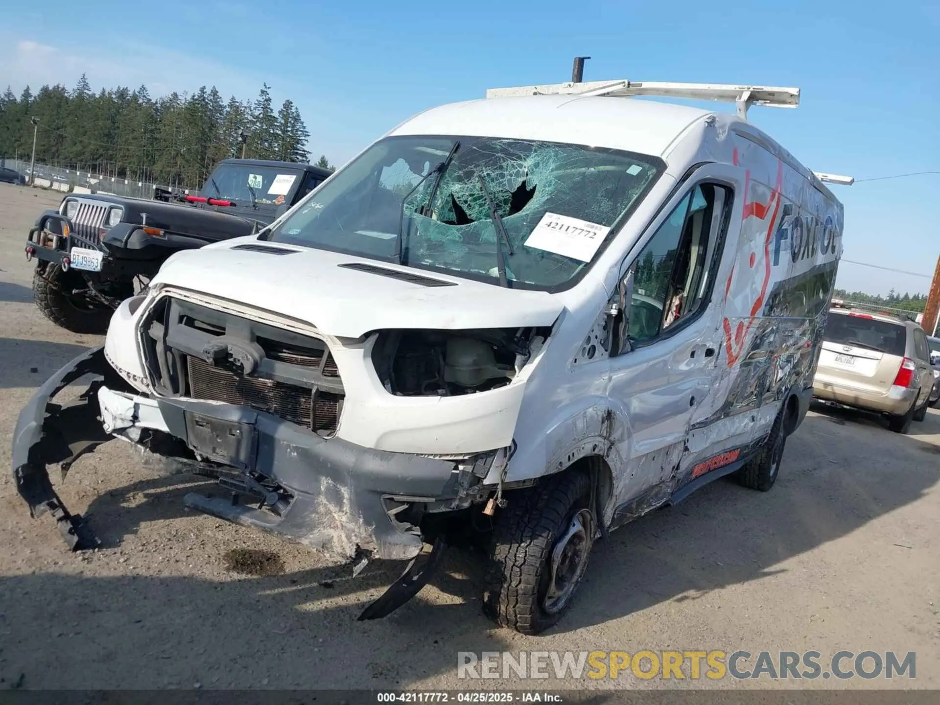 2 fotografías del automóvil dañado 1FTBR1C8XLKA43100 FORD TRANSIT-250 2020