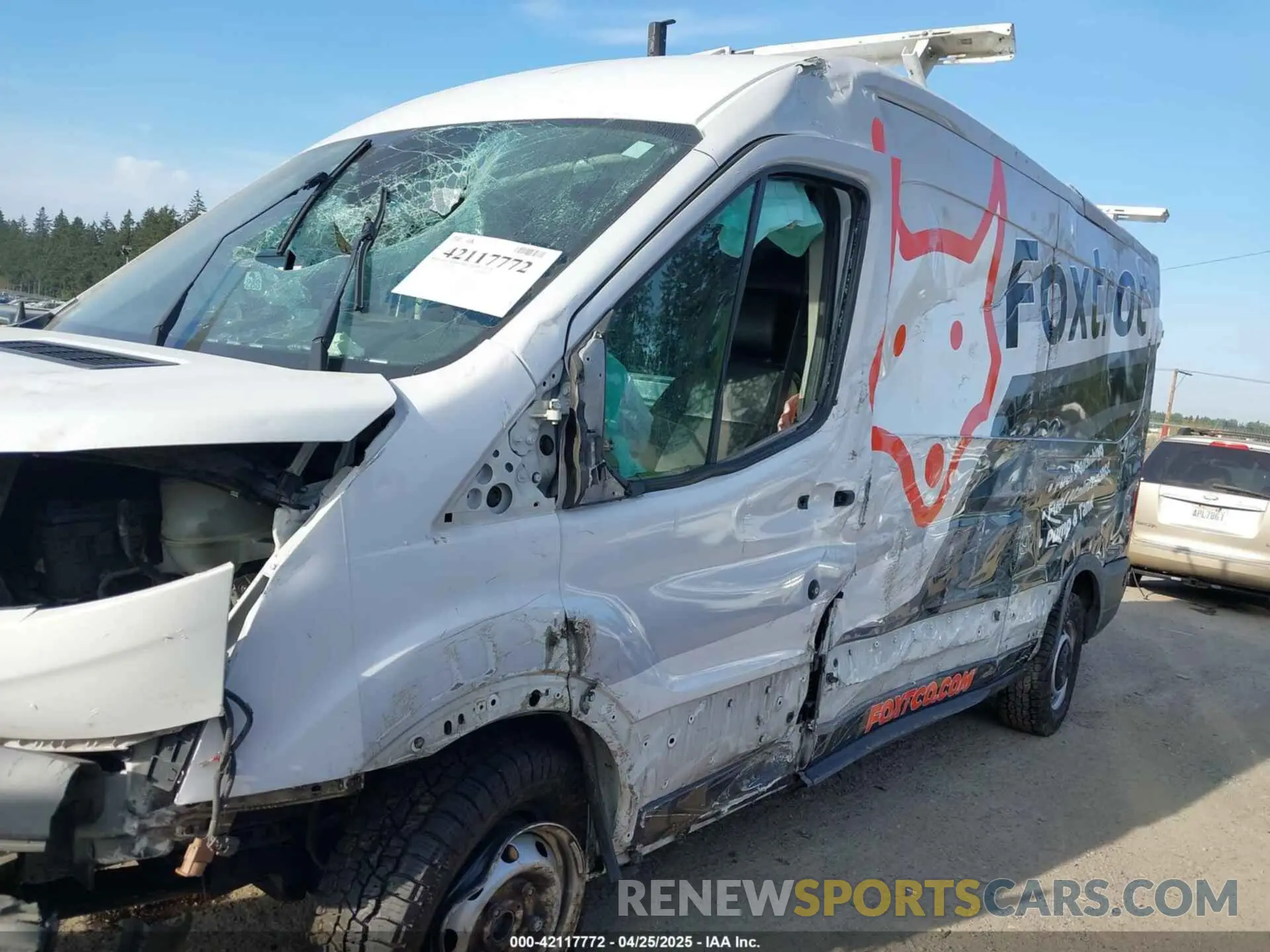 6 fotografías del automóvil dañado 1FTBR1C8XLKA43100 FORD TRANSIT-250 2020
