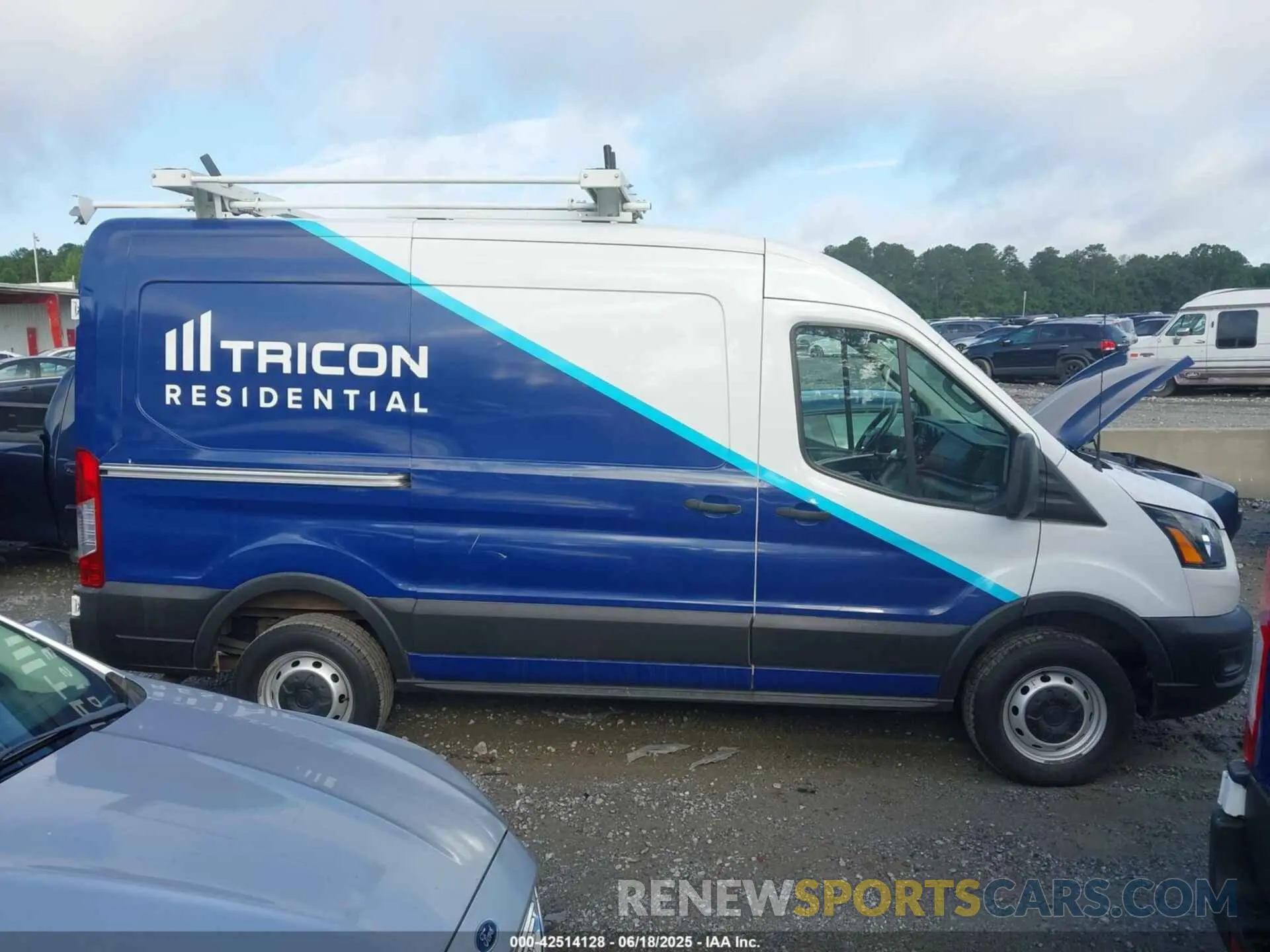 13 fotografías del automóvil dañado 1FTBR1C8XLKB52205 FORD TRANSIT-250 2020