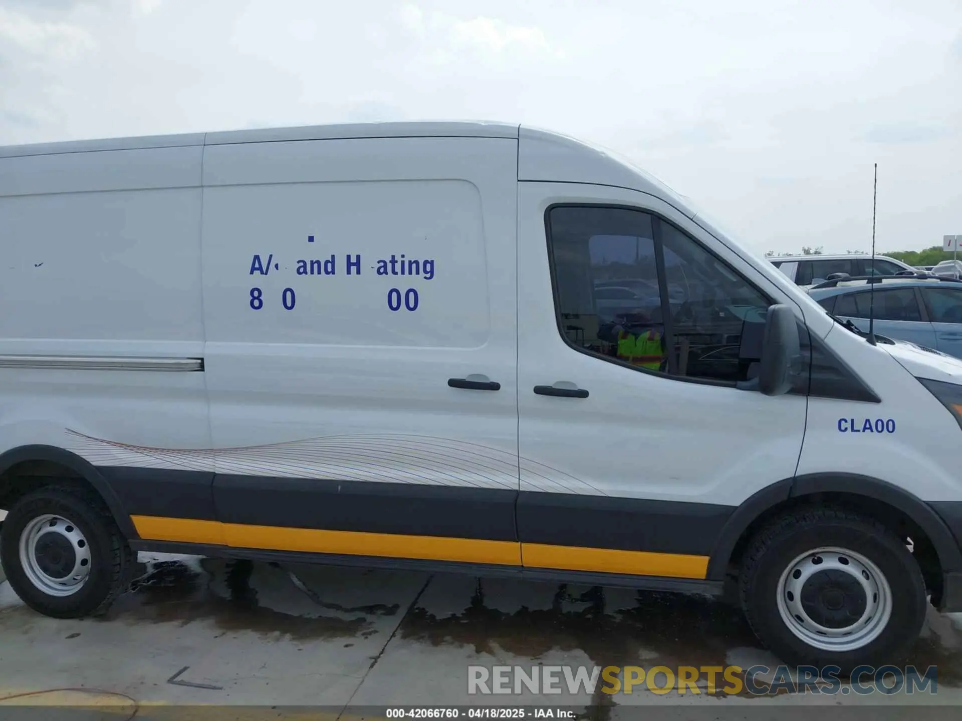 13 fotografías del automóvil dañado 1FTBR1CG3LKB71783 FORD TRANSIT-250 2020