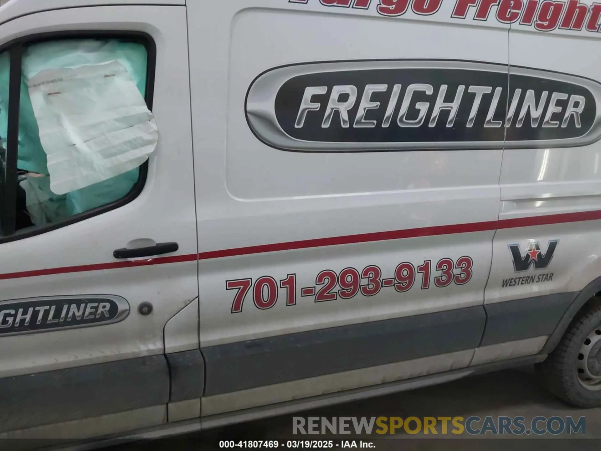 14 fotografías del automóvil dañado 1FTBR1CG9LKB59461 FORD TRANSIT-250 2020
