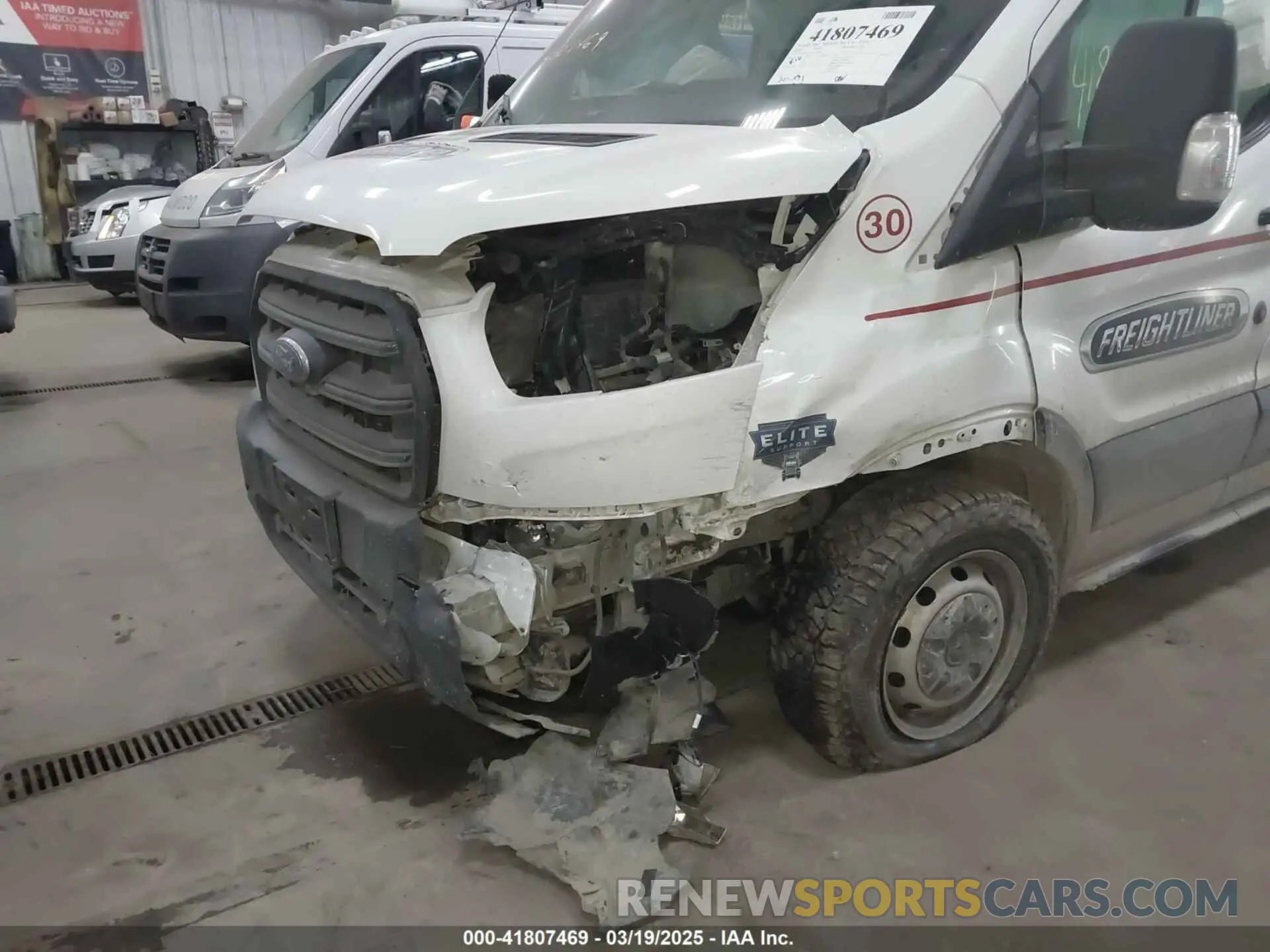 6 fotografías del automóvil dañado 1FTBR1CG9LKB59461 FORD TRANSIT-250 2020