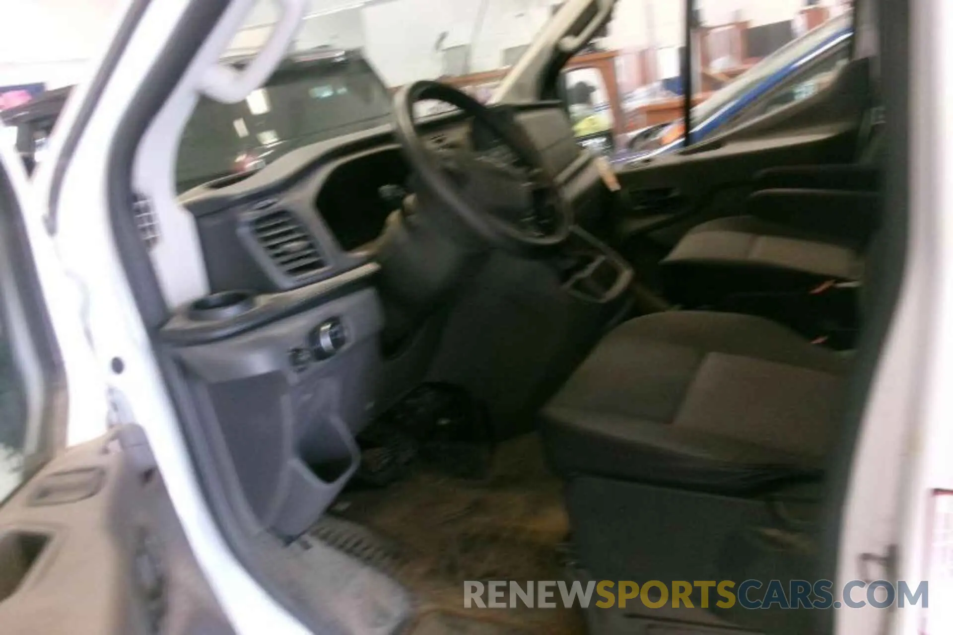 13 fotografías del automóvil dañado 1FTBR1Y80LKB31906 FORD TRANSIT-250 2020