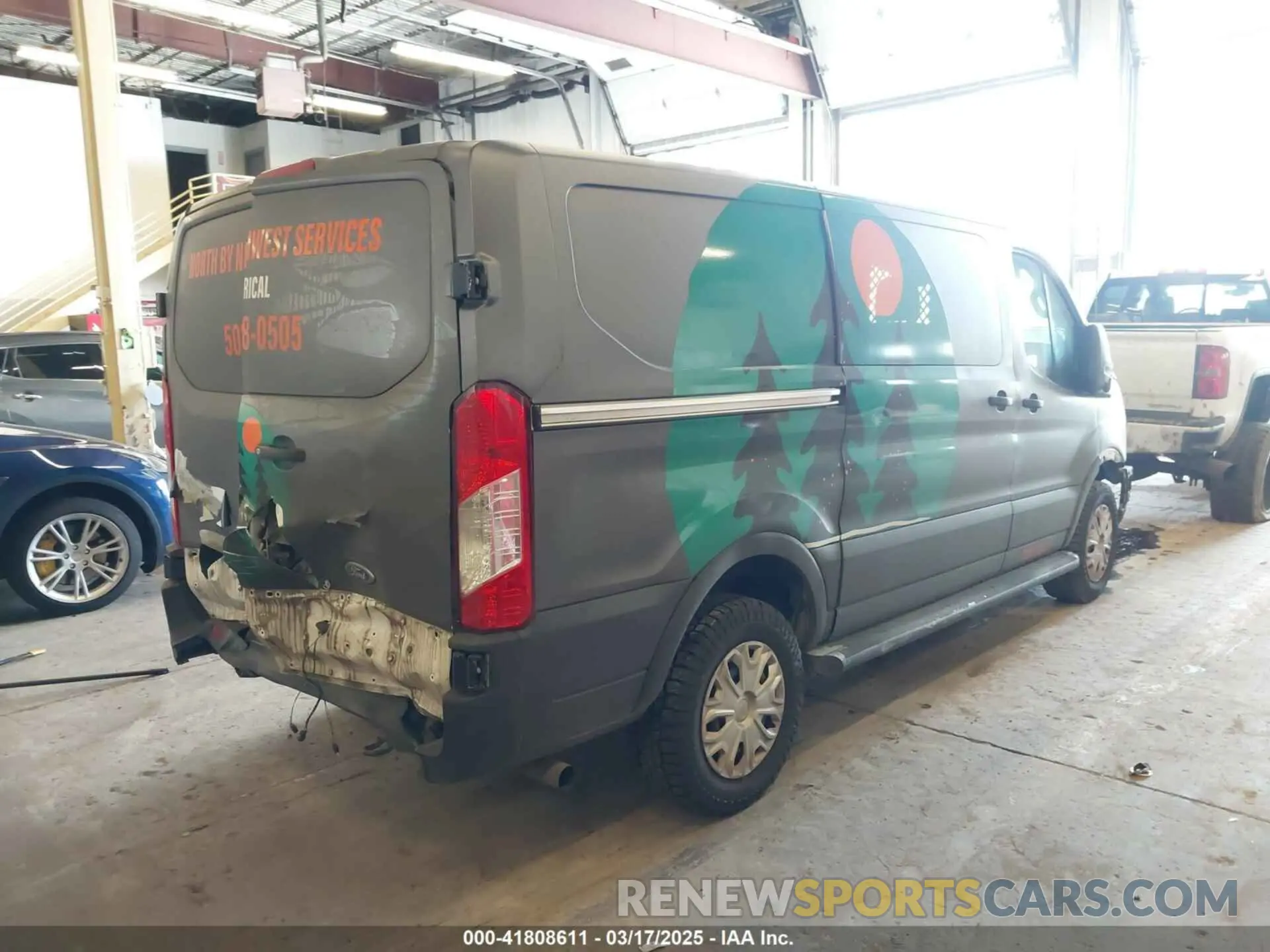 4 fotografías del automóvil dañado 1FTBR1Y87LKA77794 FORD TRANSIT-250 2020