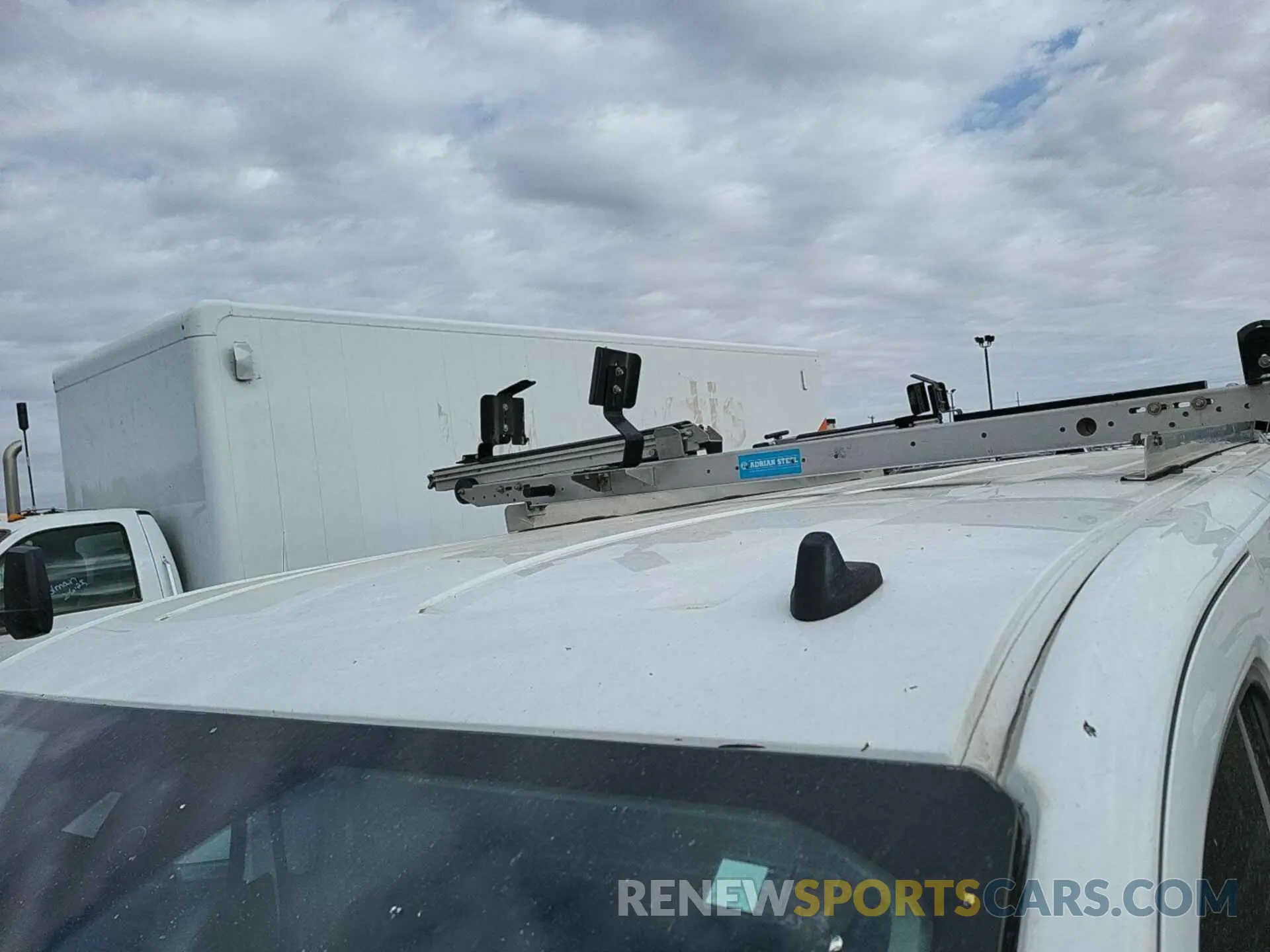 6 fotografías del automóvil dañado 1FTBR1YGXLKA35837 FORD TRANSIT-250 2020