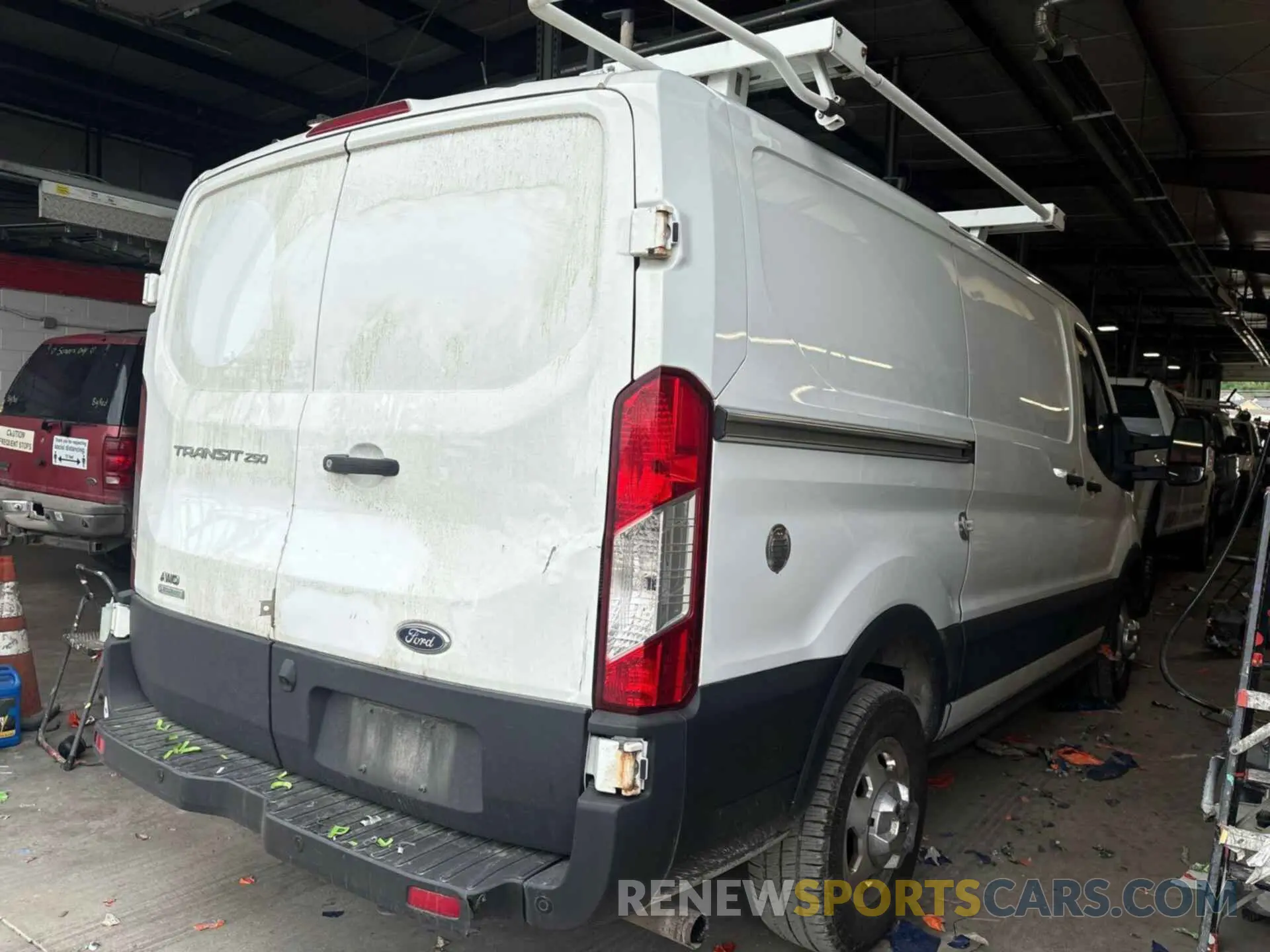 10 fotografías del automóvil dañado 1FTBR2YG0LKA35819 FORD TRANSIT-250 2020