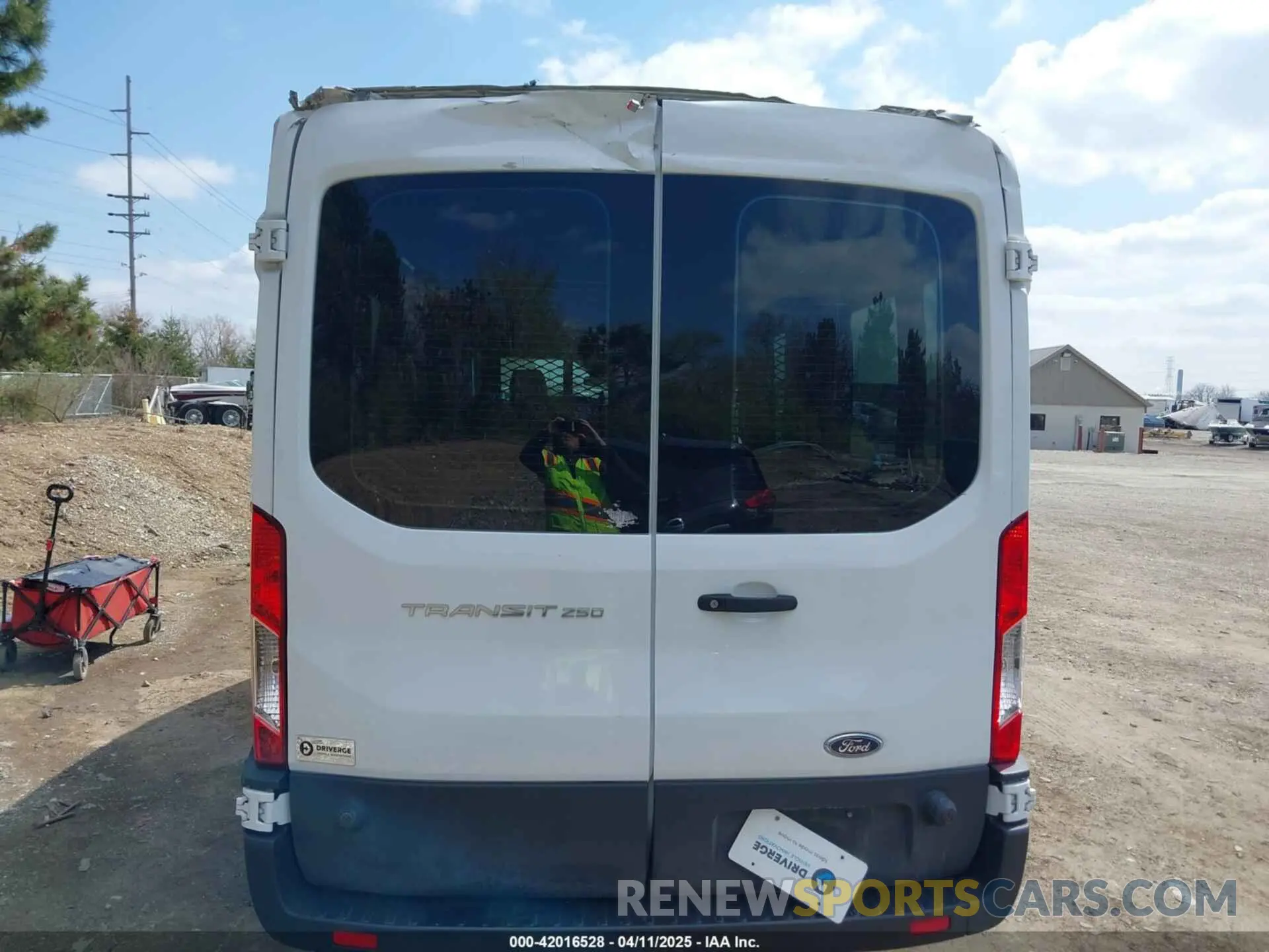 16 fotografías del automóvil dañado 1FTBR1C85MKA66513 FORD TRANSIT-250 2021