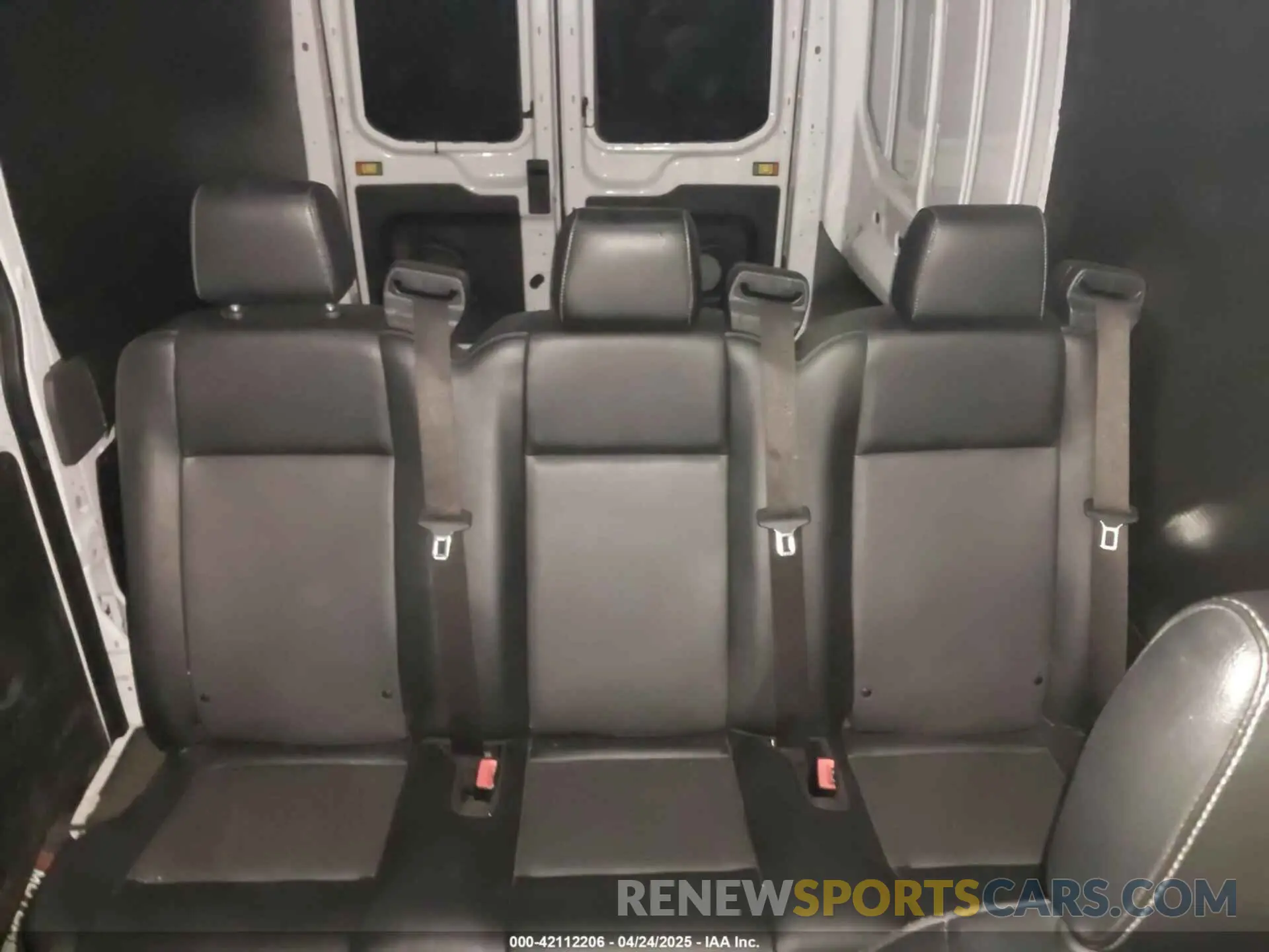 8 fotografías del automóvil dañado 1FTBR1C87MKA31892 FORD TRANSIT-250 2021
