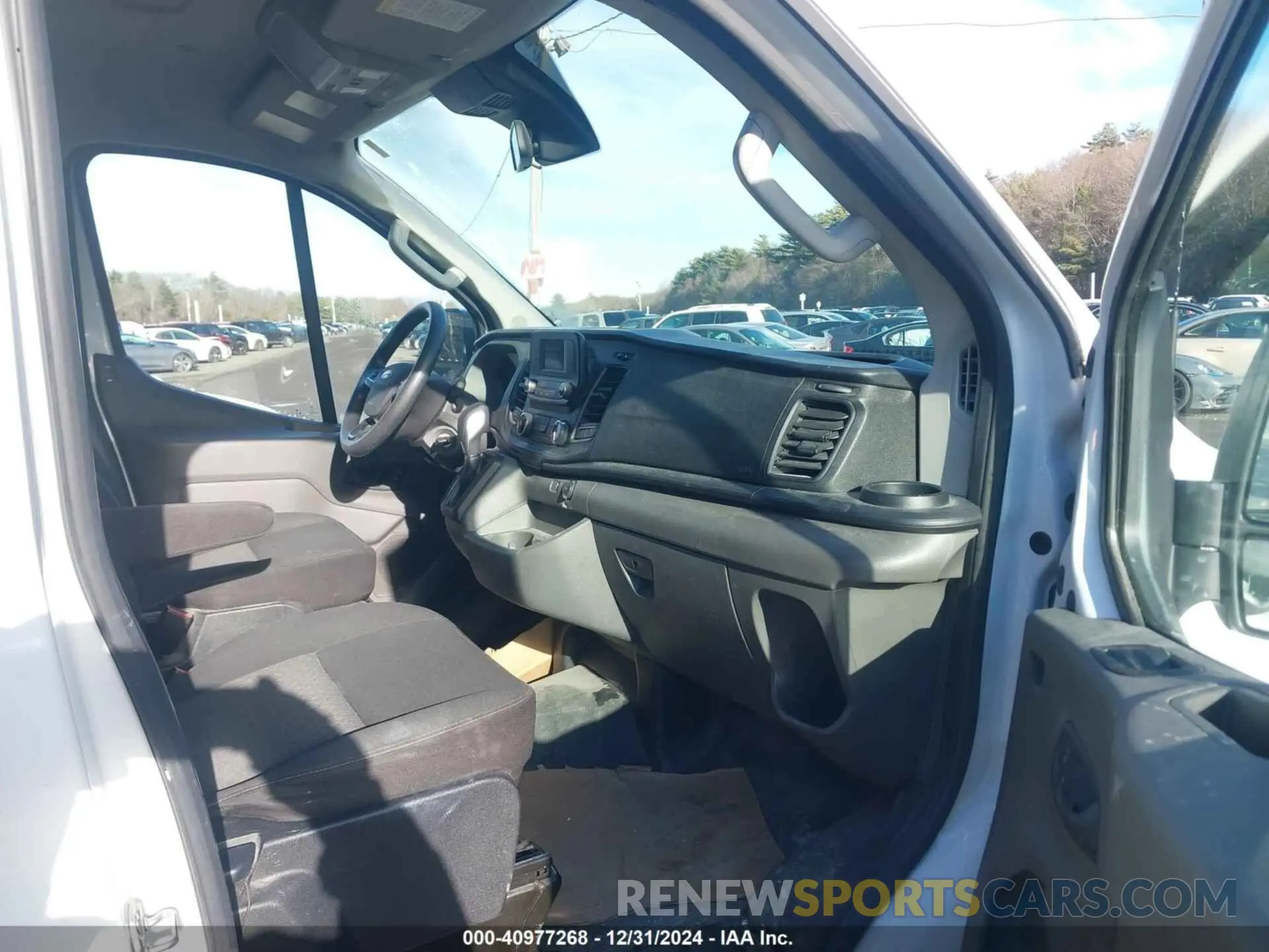5 fotografías del automóvil dañado 1FTBR1Y80MKA77279 FORD TRANSIT-250 2021