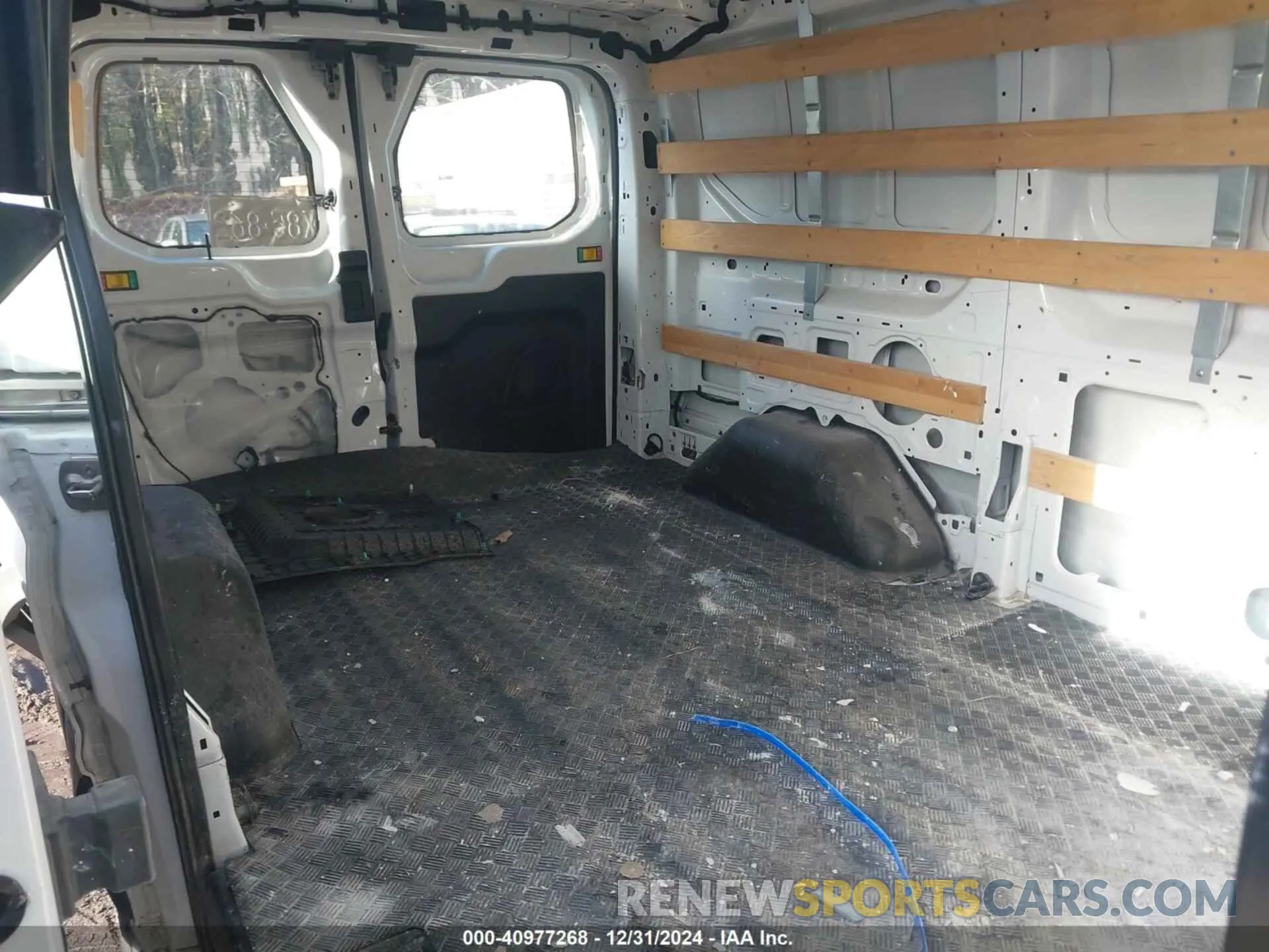 8 fotografías del automóvil dañado 1FTBR1Y80MKA77279 FORD TRANSIT-250 2021