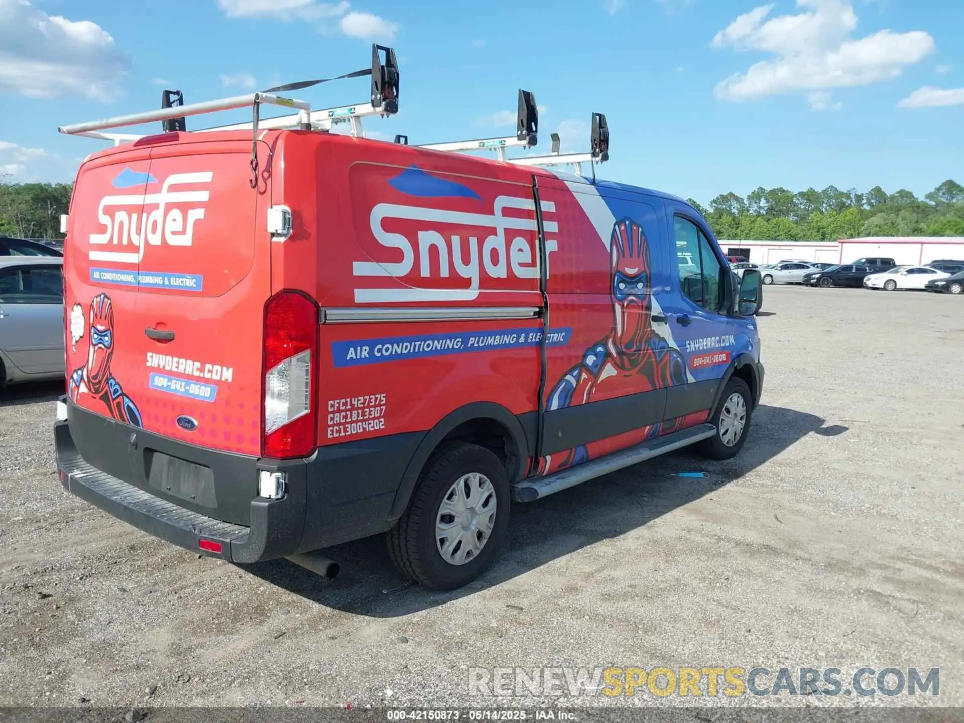 4 fotografías del automóvil dañado 1FTBR1Y81MKA26244 FORD TRANSIT-250 2021
