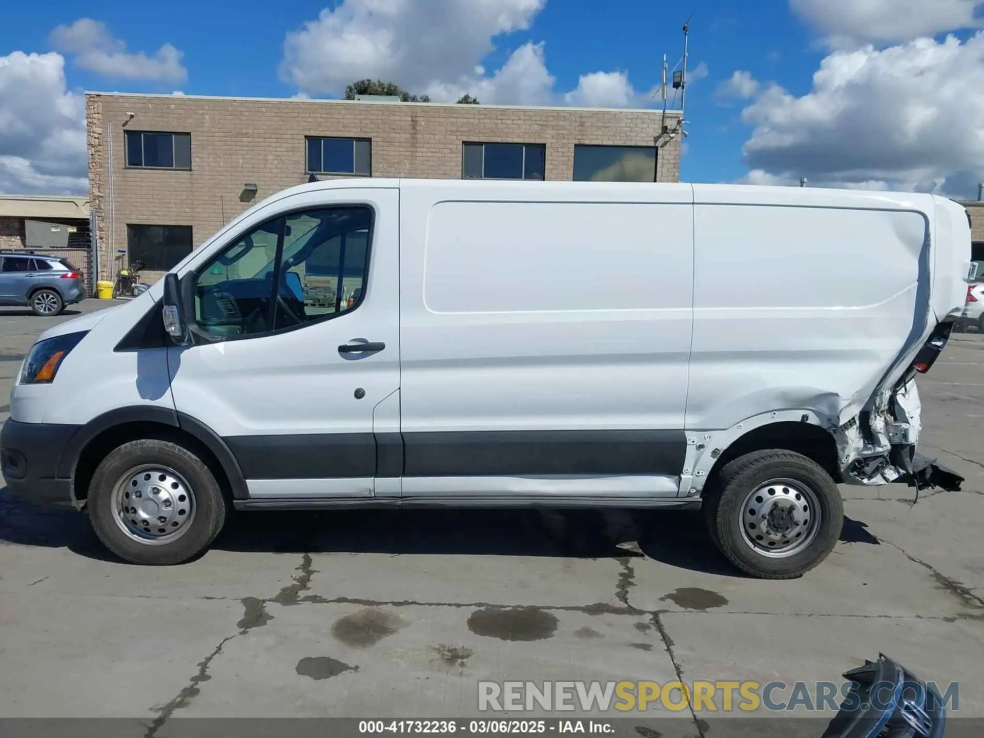 14 fotografías del automóvil dañado 1FTBR2Y80MKA35393 FORD TRANSIT-250 2021