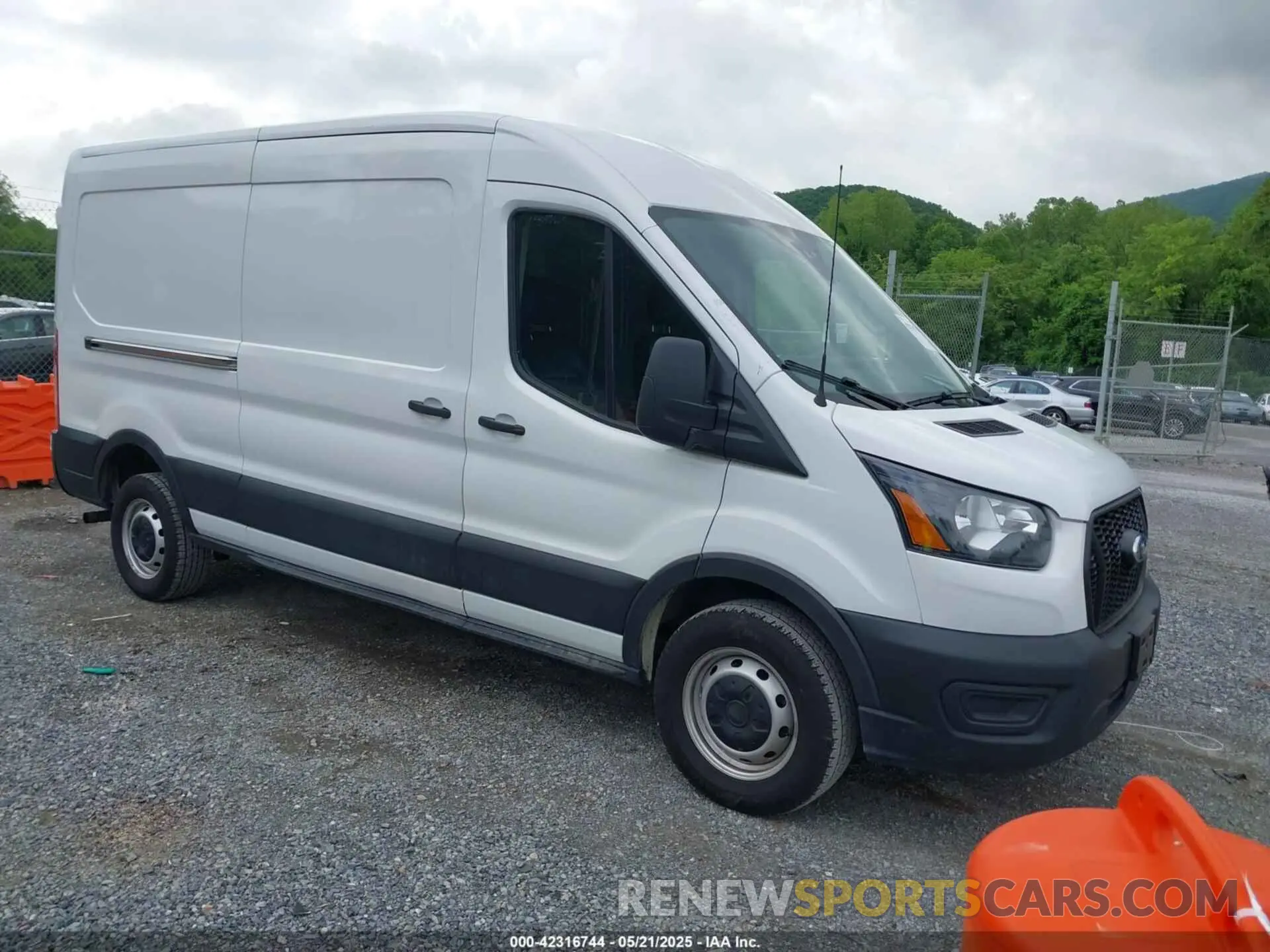 1 fotografías del automóvil dañado 1FTBR1C85NKA74578 FORD TRANSIT-250 2022