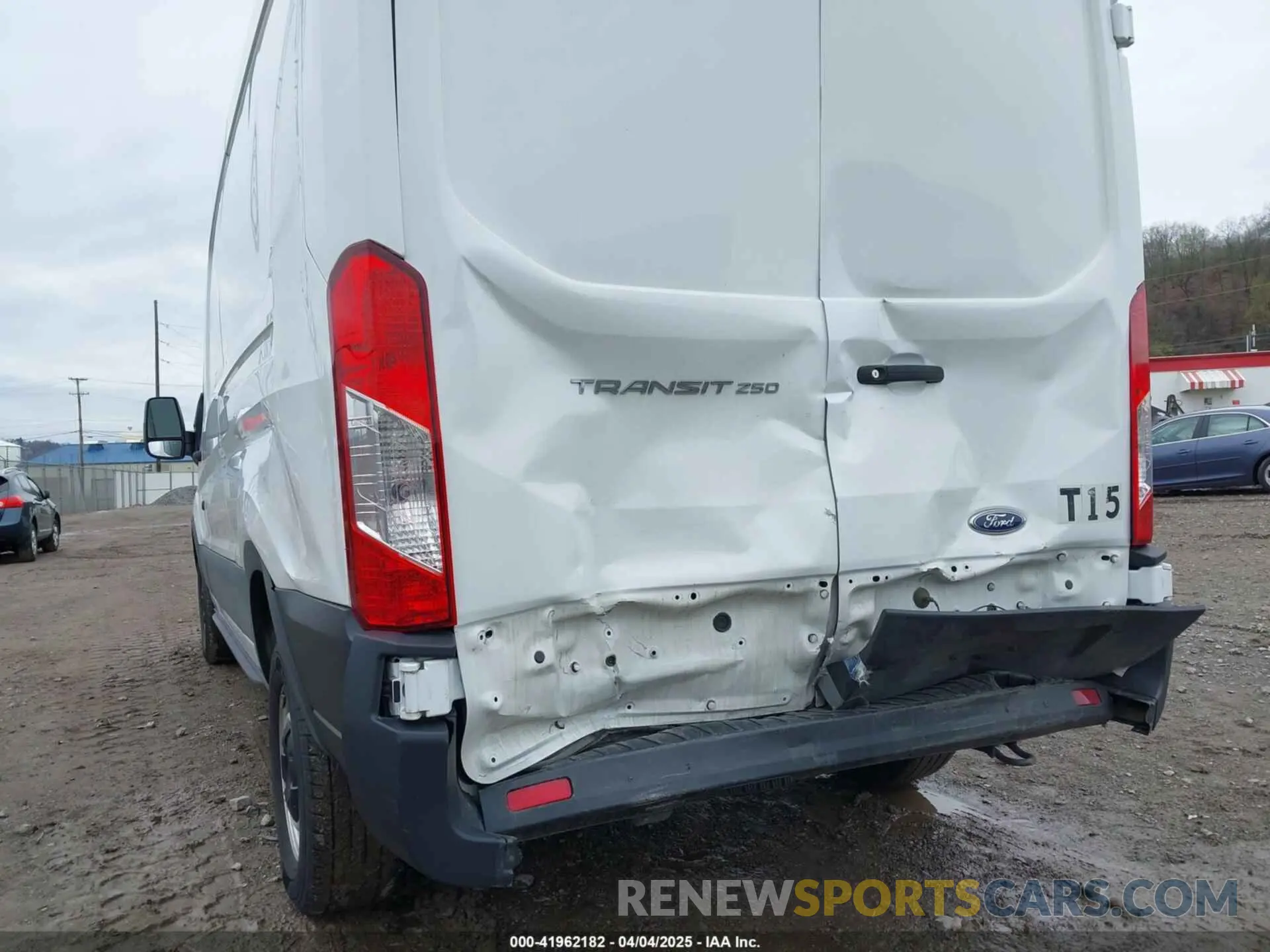6 fotografías del automóvil dañado 1FTBR1C88NKA04802 FORD TRANSIT-250 2022