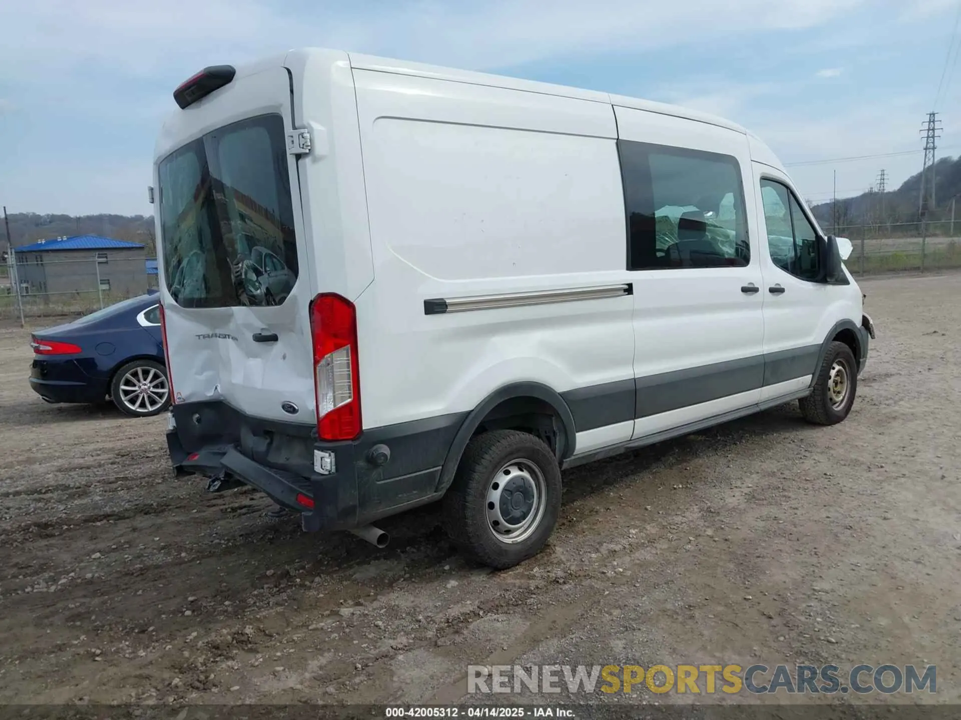 4 fotografías del automóvil dañado 1FTBR1C80PKA42107 FORD TRANSIT-250 2023