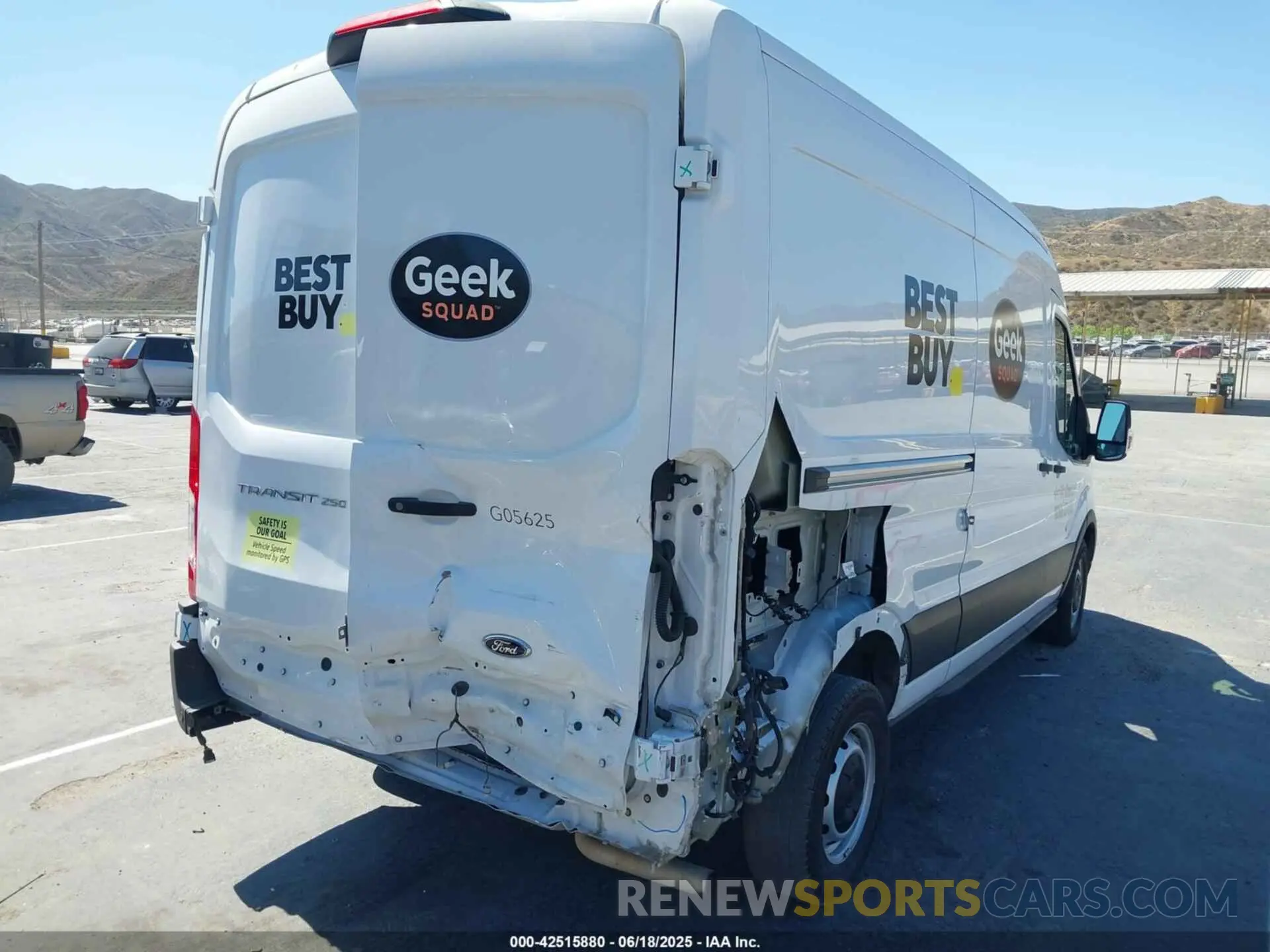 6 fotografías del automóvil dañado 1FTBR1C82PKA19783 FORD TRANSIT-250 2023