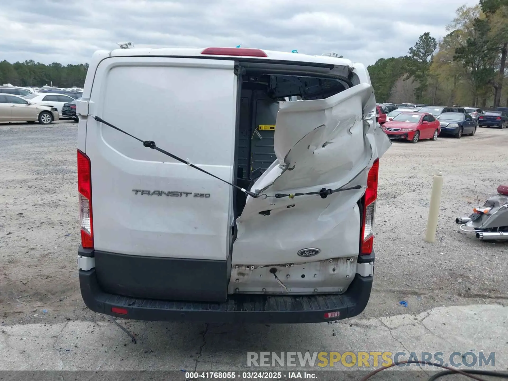 17 fotografías del automóvil dañado 1FTBR1Y85PKA34934 FORD TRANSIT-250 2023