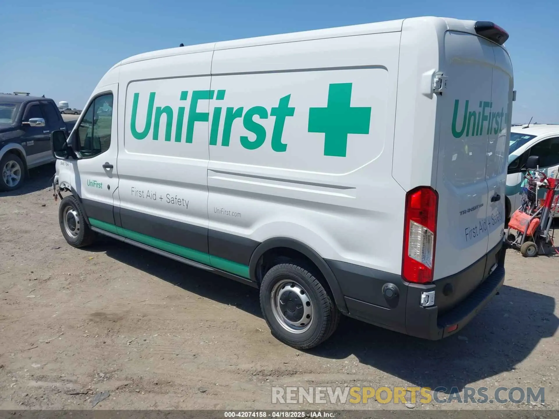 3 fotografías del automóvil dañado 1FTBR1C84RKB46764 FORD TRANSIT-250 2024