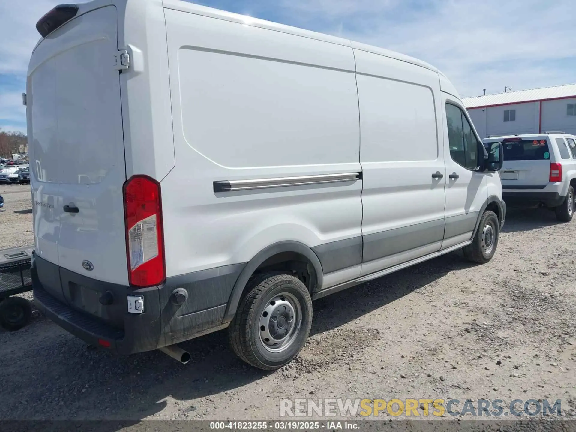 4 fotografías del automóvil dañado 1FTBR1C8XRKA46961 FORD TRANSIT-250 2024
