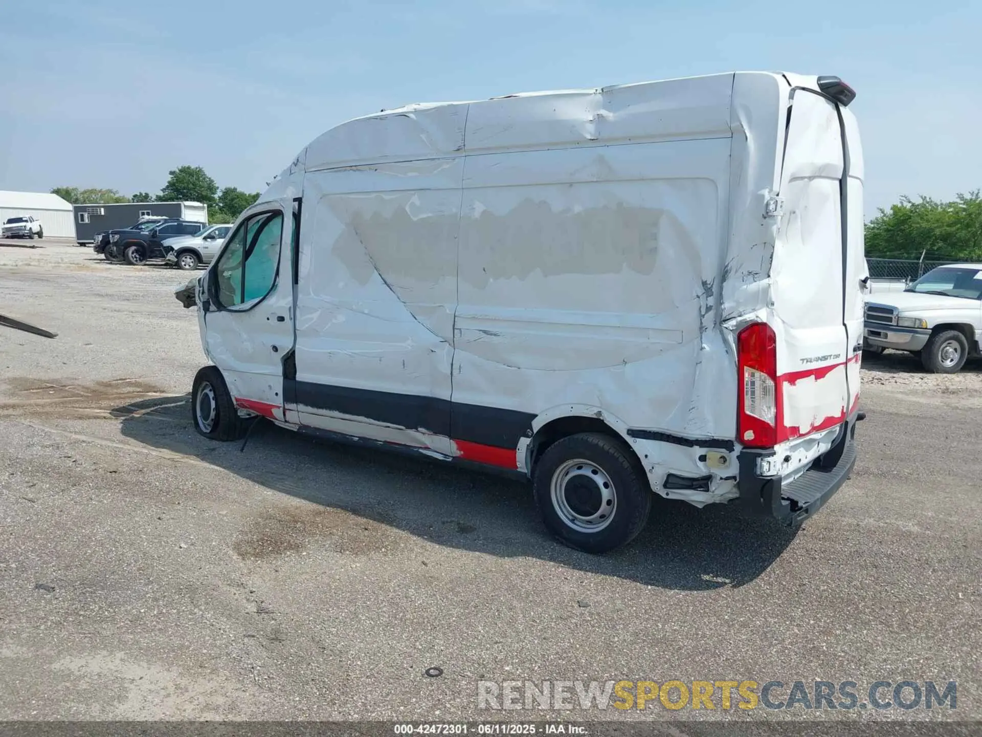 3 fotografías del automóvil dañado 1FTBR1X89RKB22115 FORD TRANSIT-250 2024